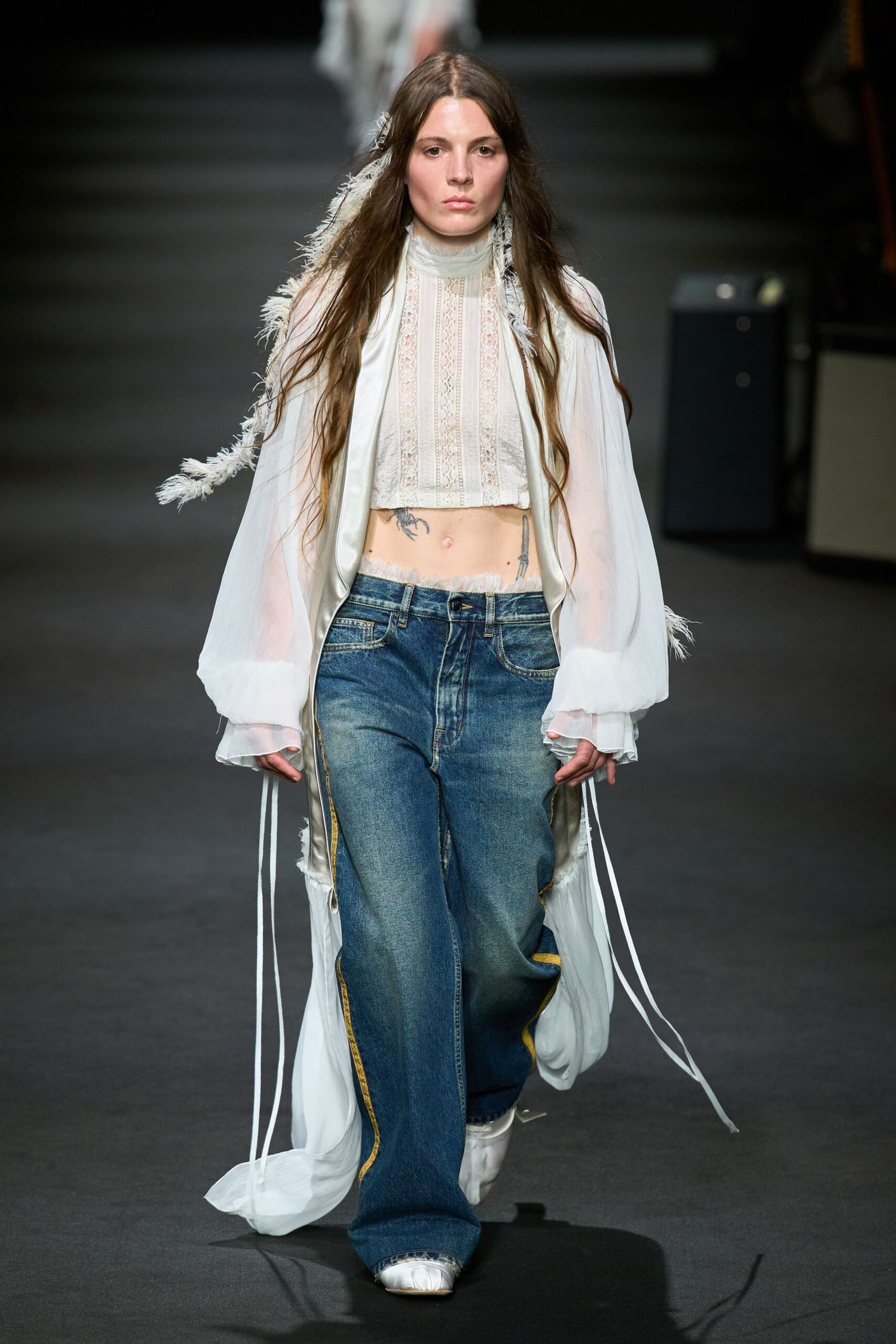 white chiffon long-sleeve oversized layered flowing coat