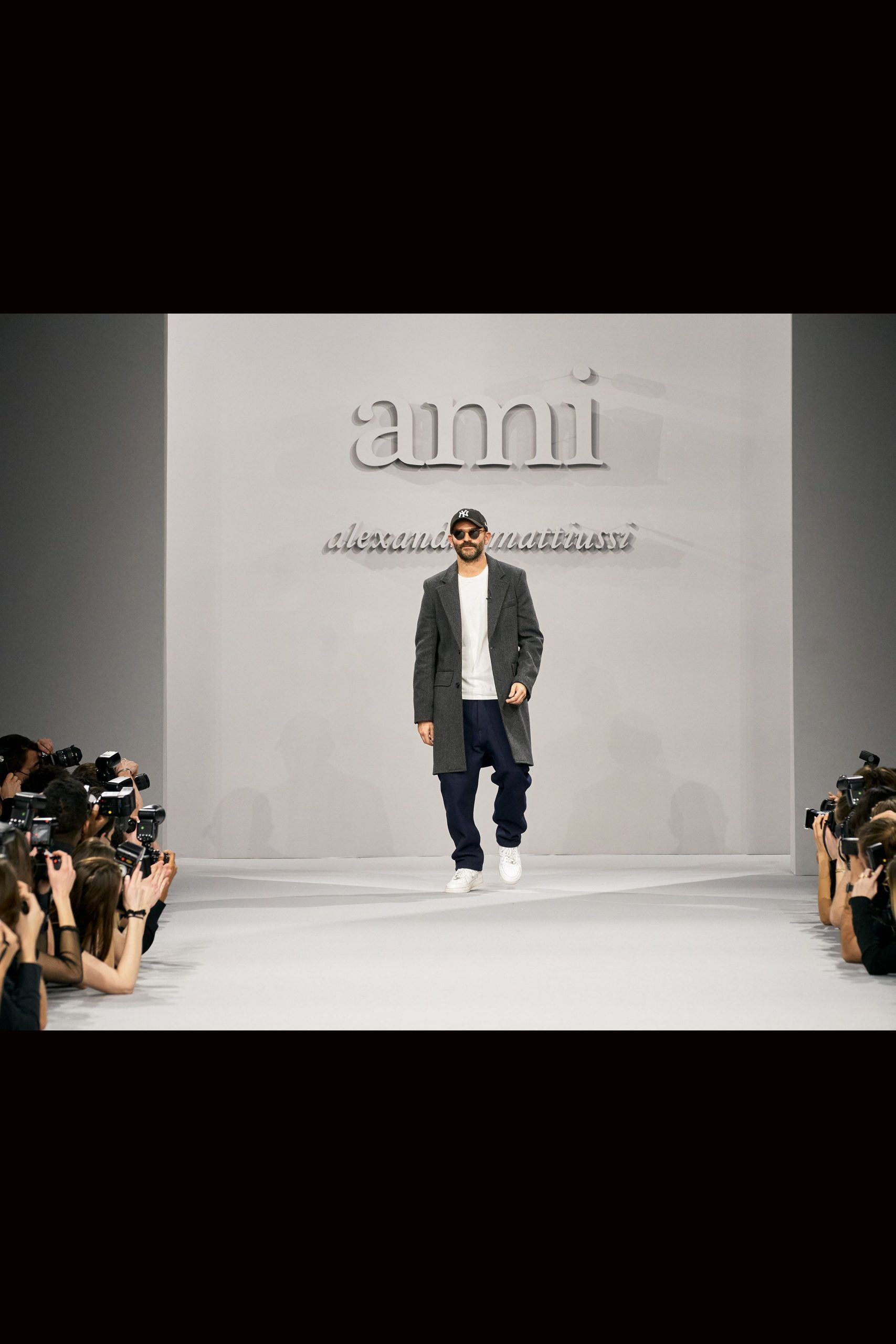 AMI PARIS F/W 21 Look 230