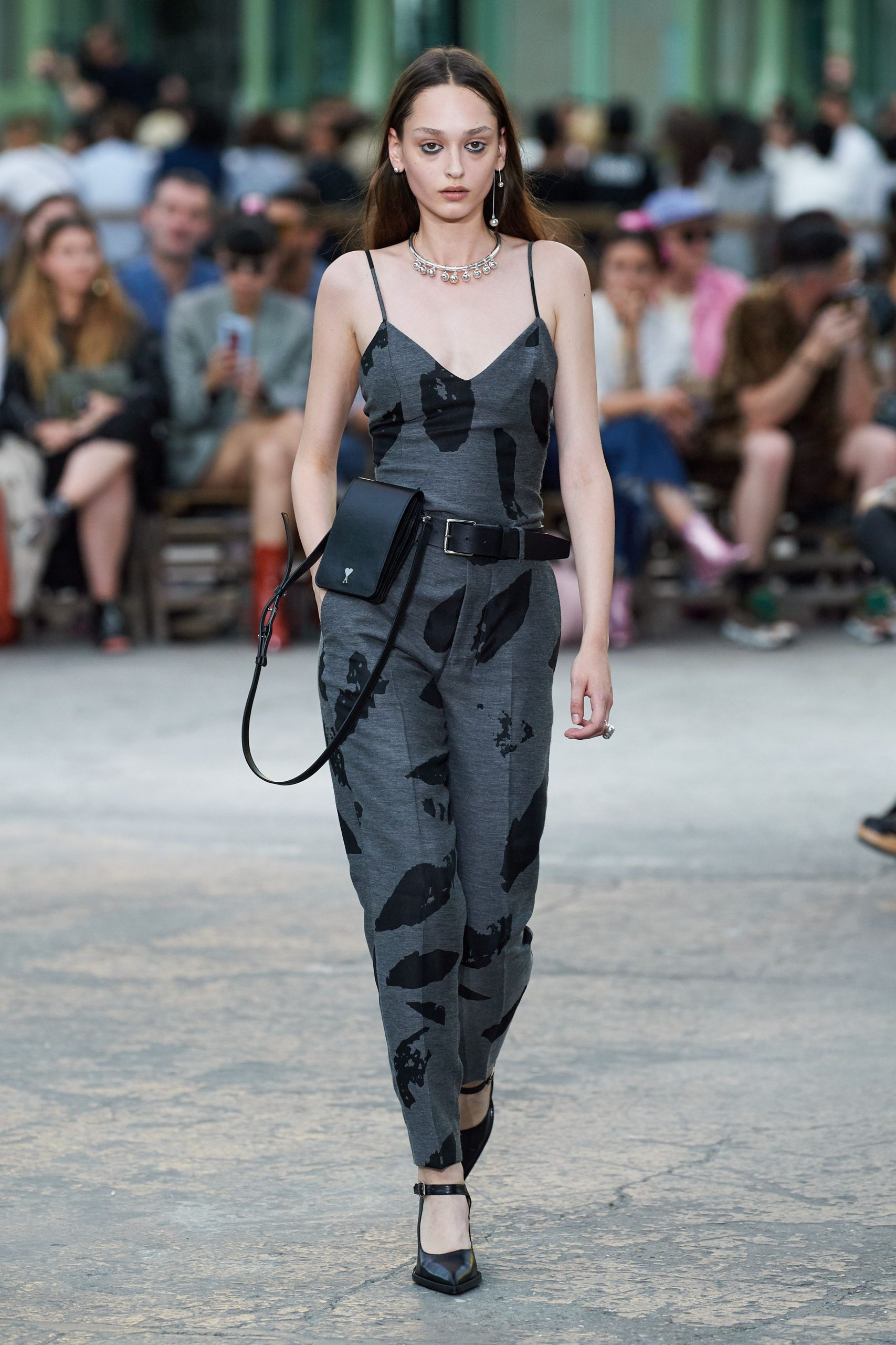 AMI PARIS S/S 20 Look 367