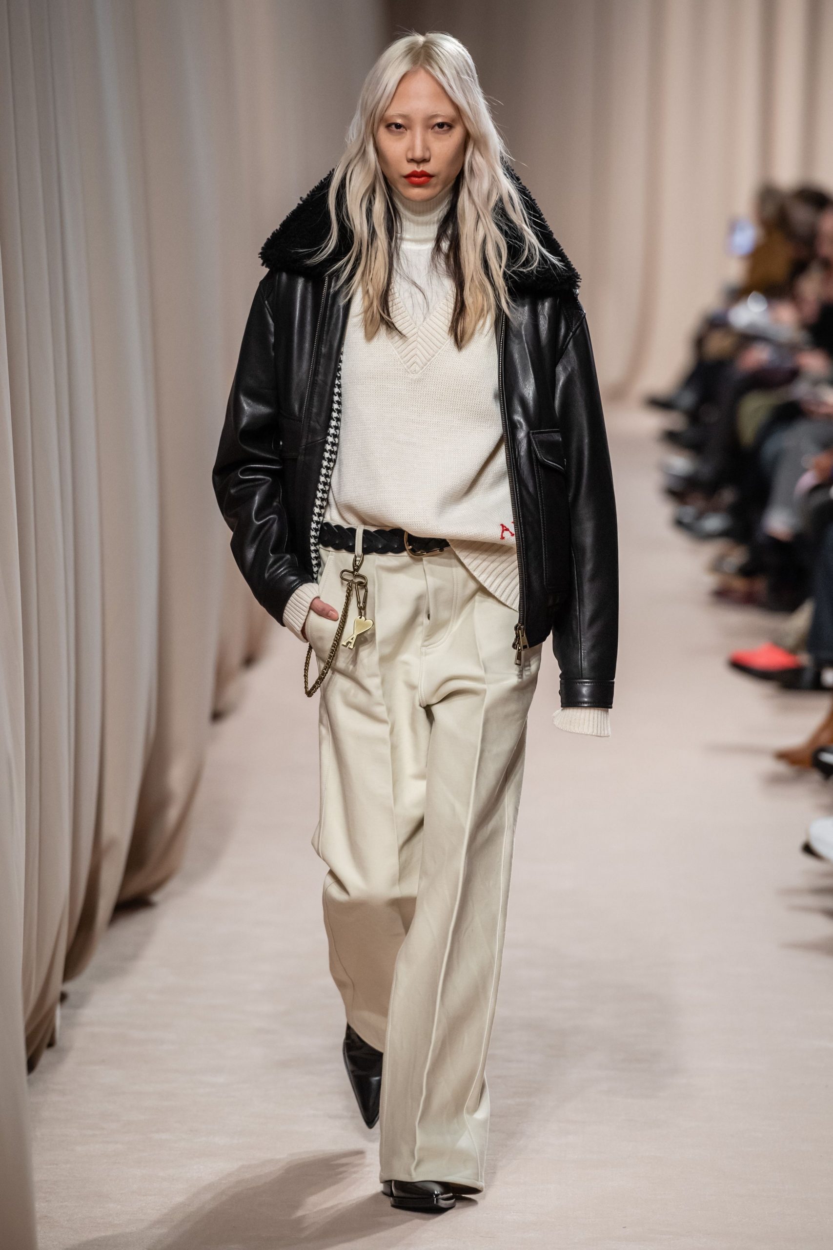 AMI PARIS F/W 19 Menswear Look 310