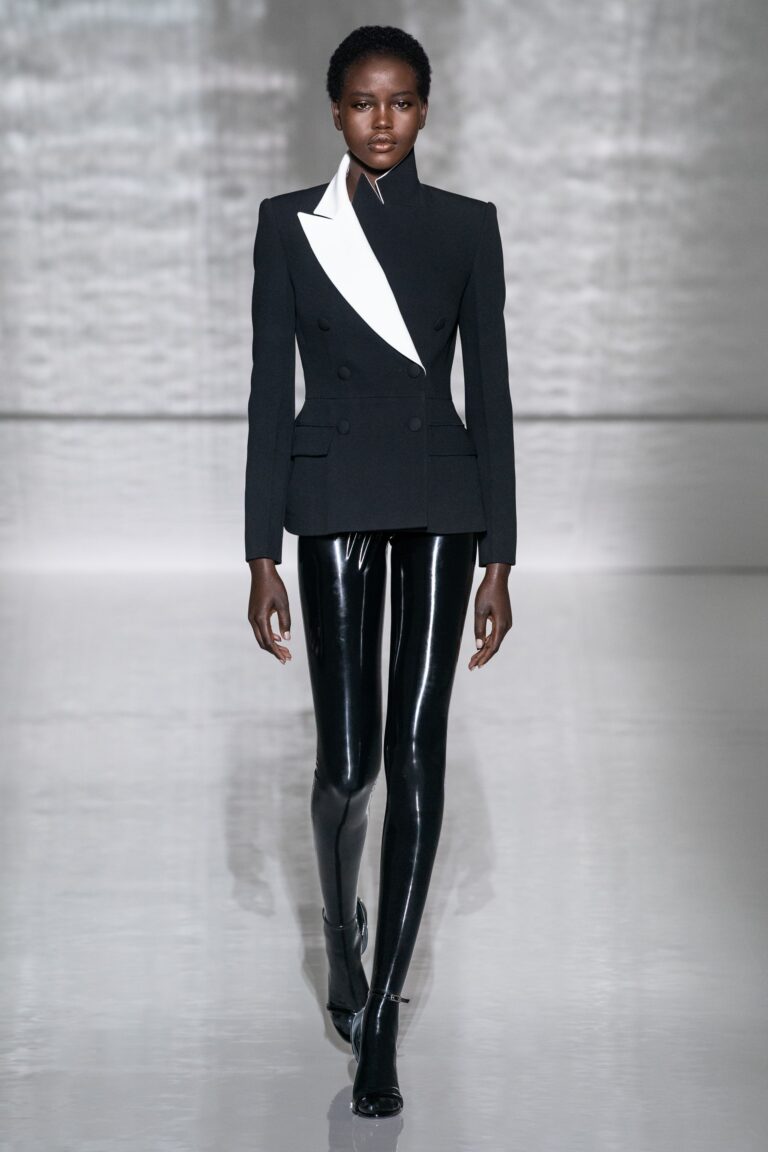 Givenchy Spring 2019 Couture