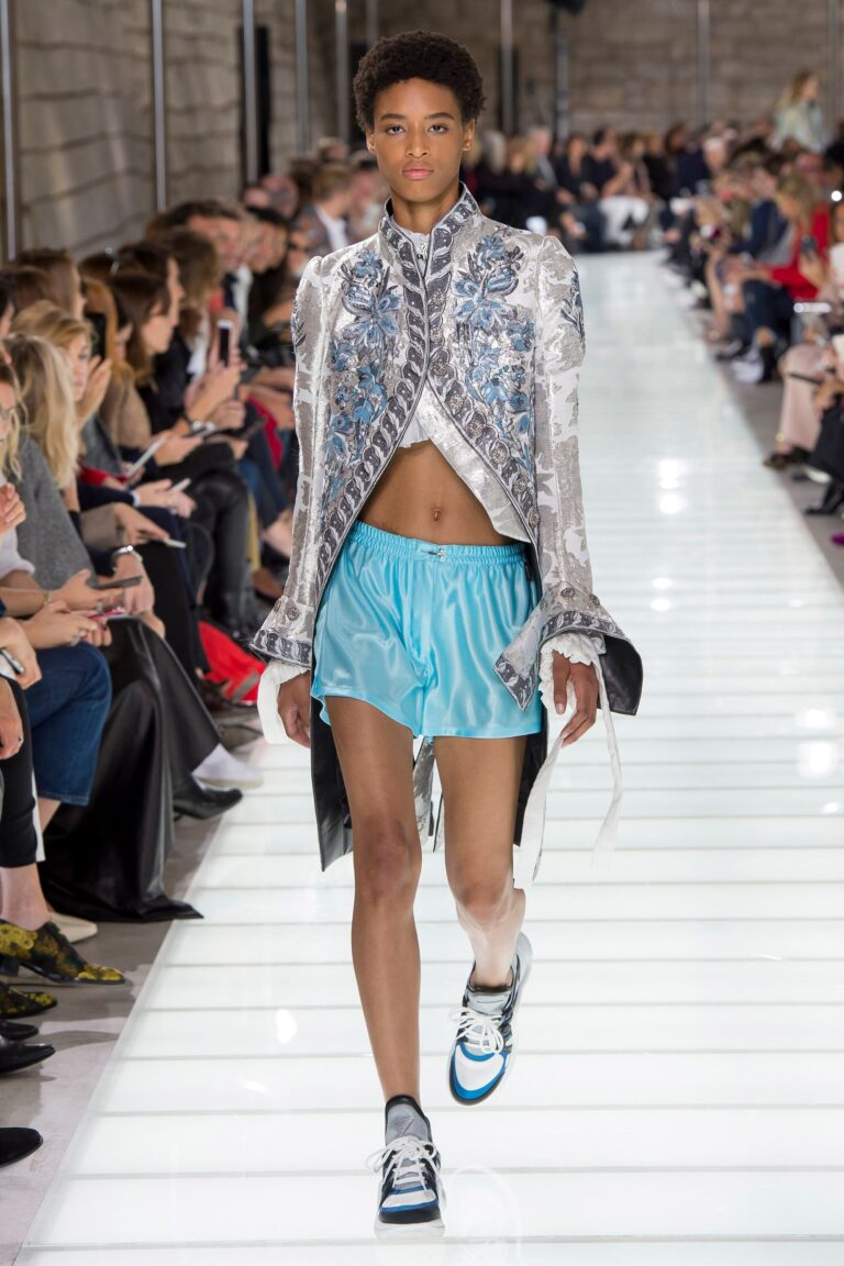 Louis Vuitton Spring 2018 Ready-to-Wear