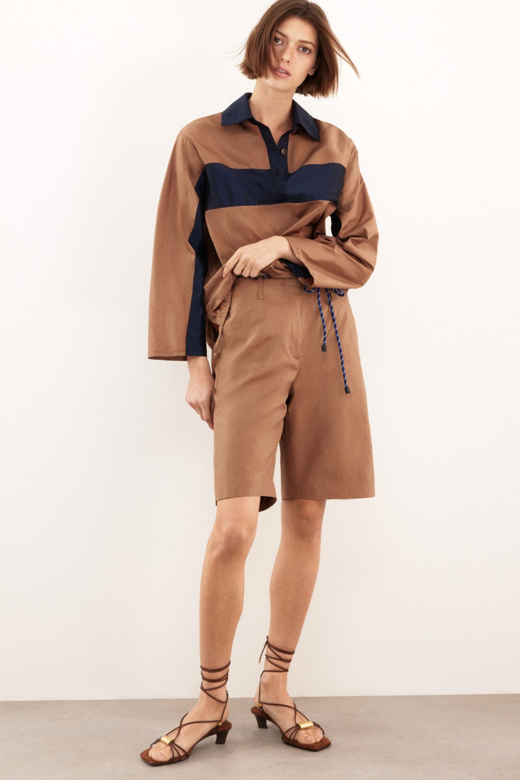 brown color-blocked shirt with shorts