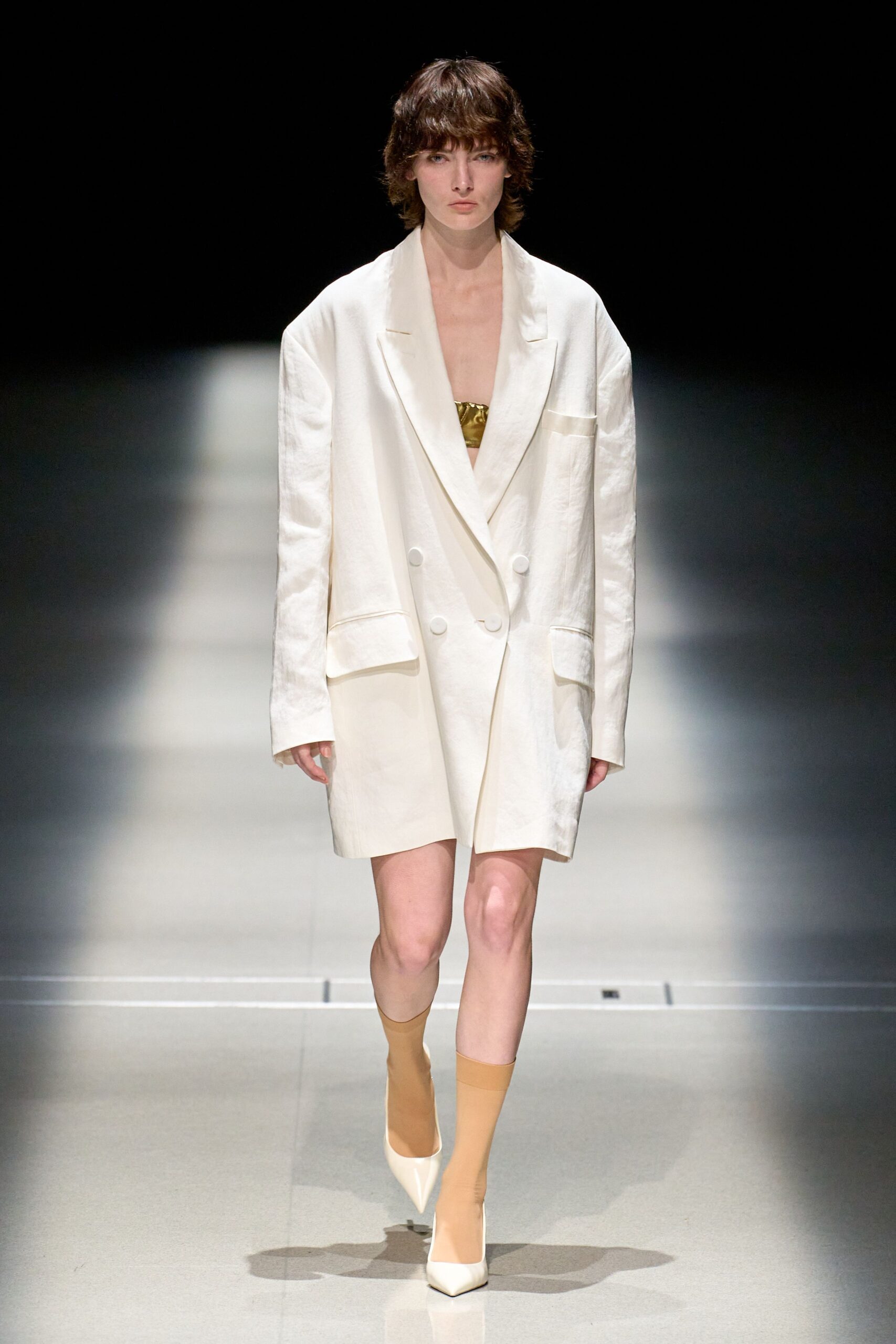 oversized white blazer with heels