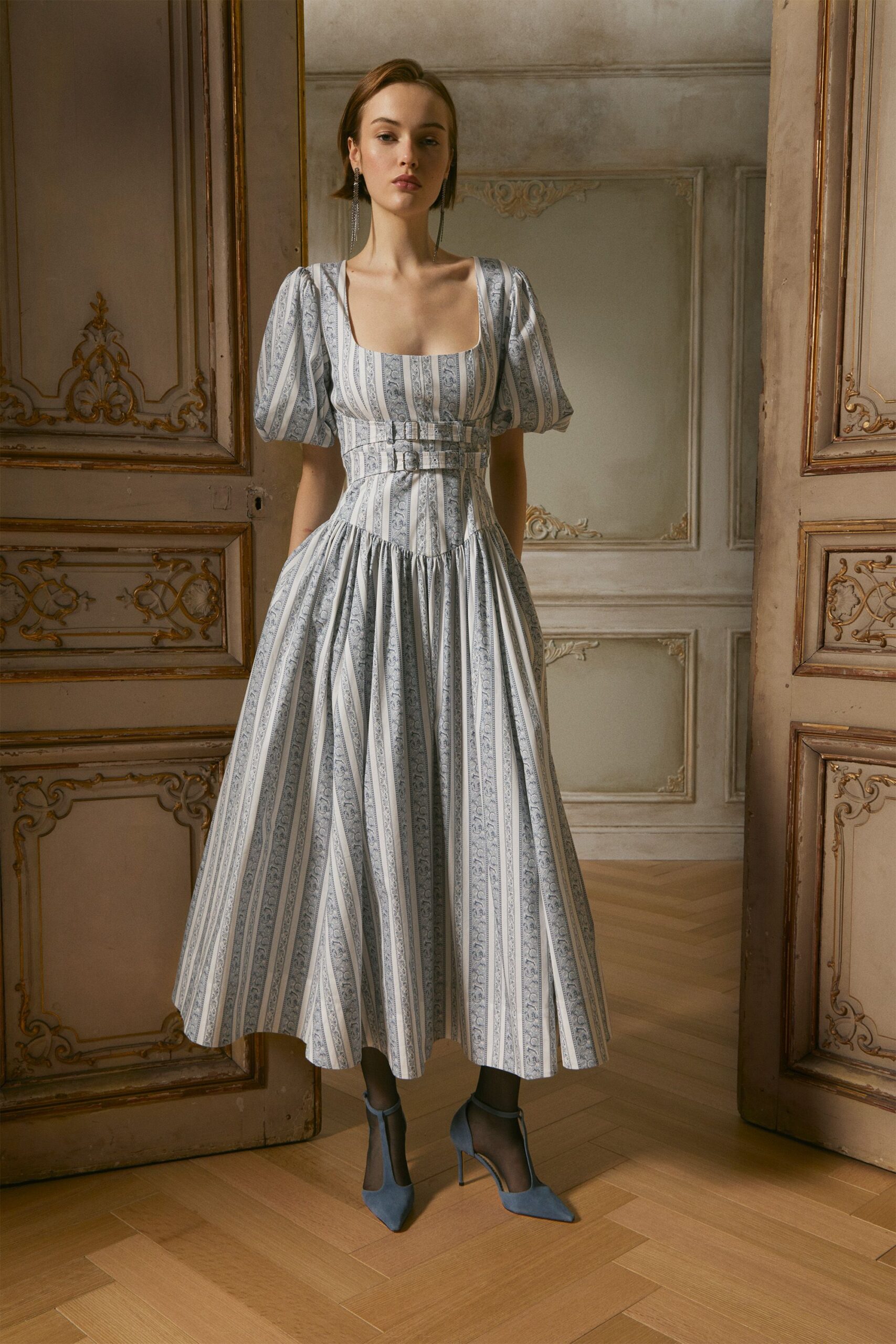 blue cotton sleeveless square-neck fitted pleated printed dress