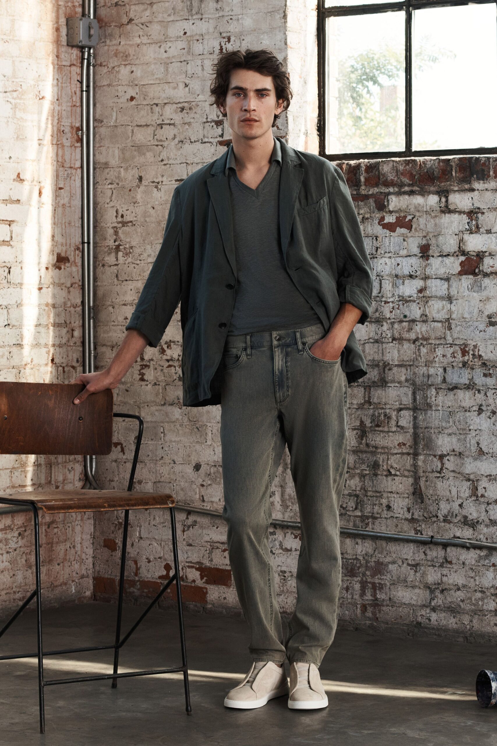 gray blazer with t-shirt and pants