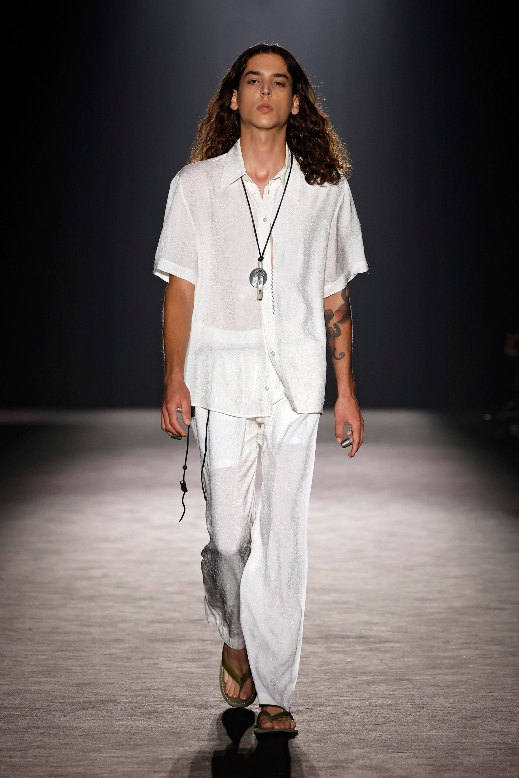white cotton short-sleeve collared relaxed textured shirt