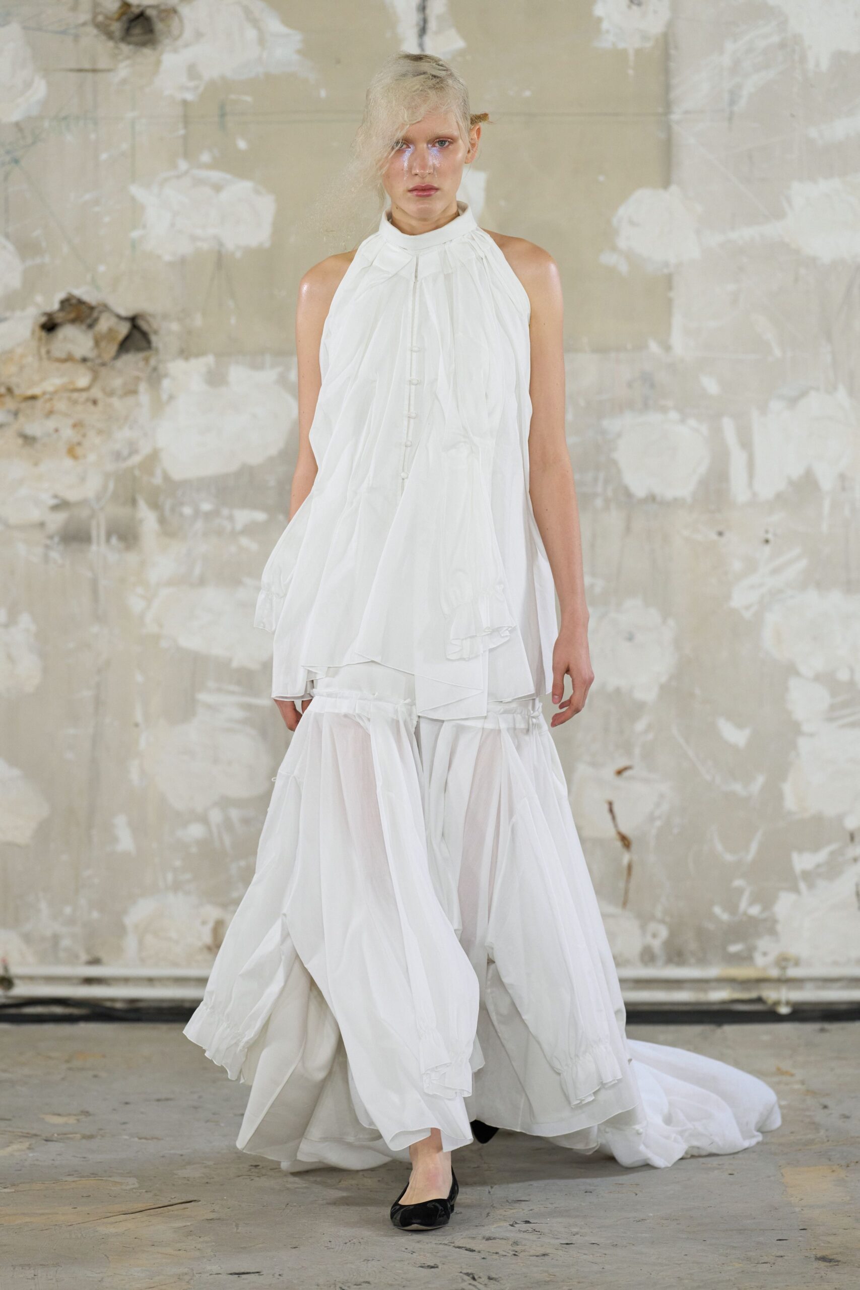 white layered maxi dress with black shoes