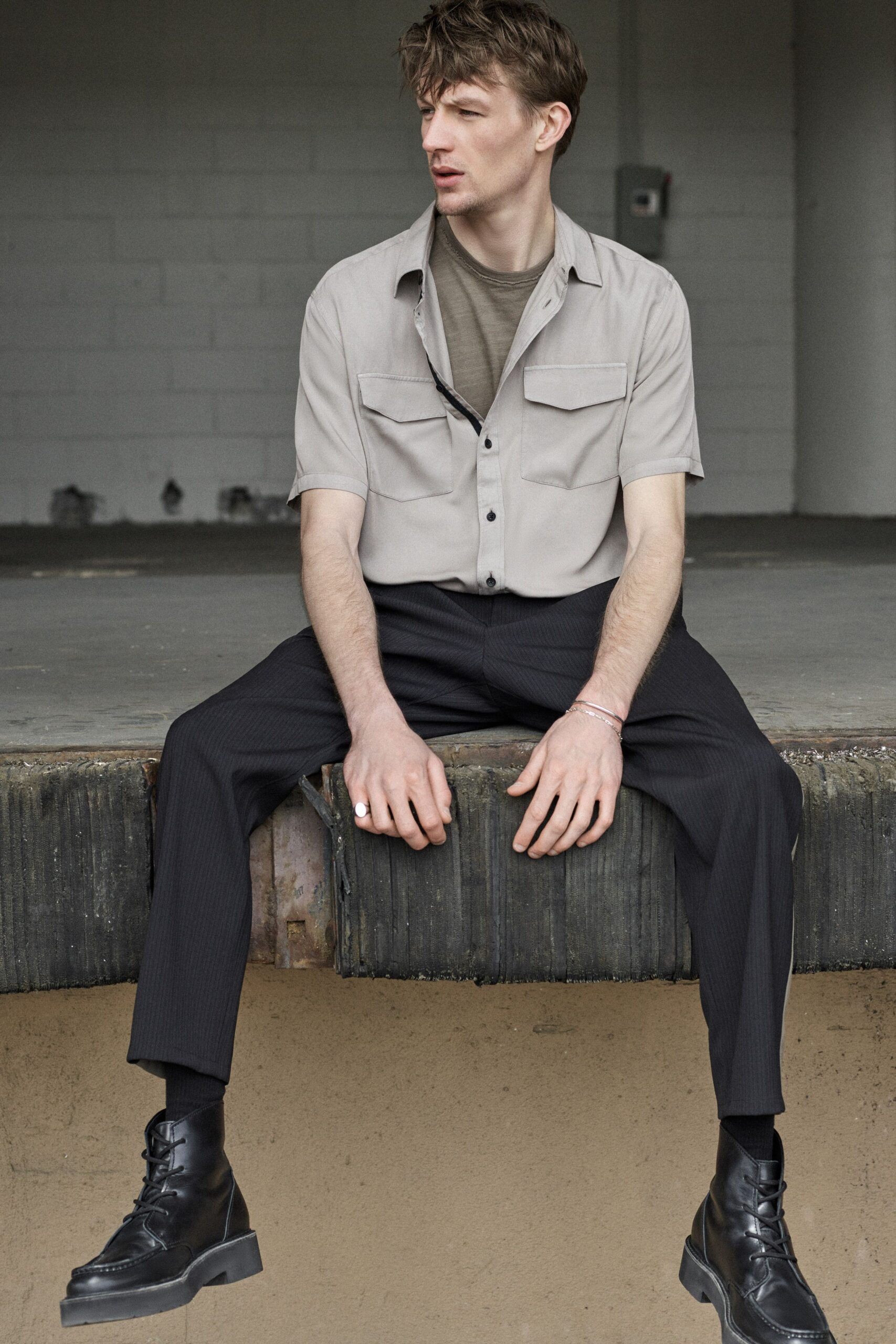 black cotton slim pleated pants