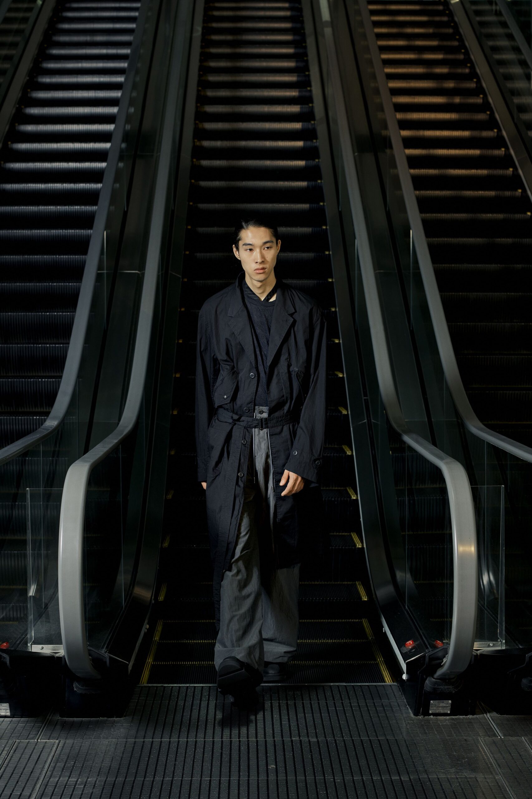 black relaxed coat with pants