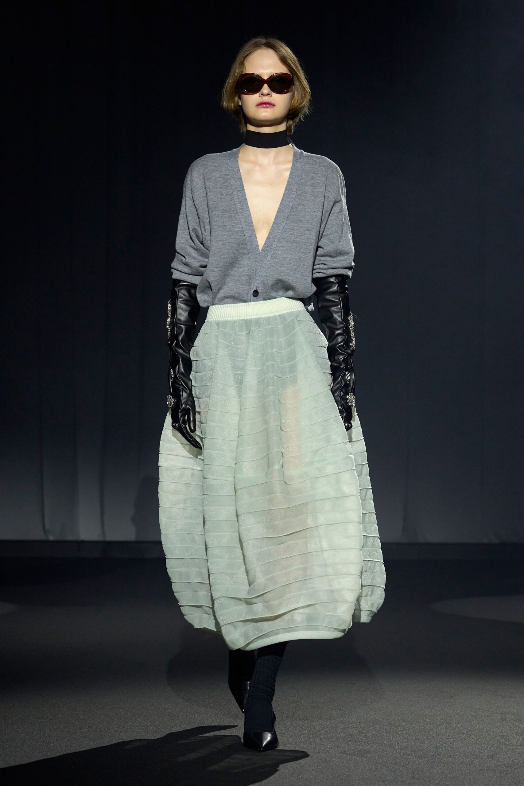green chiffon fitted high-waisted pleated sheer skirt