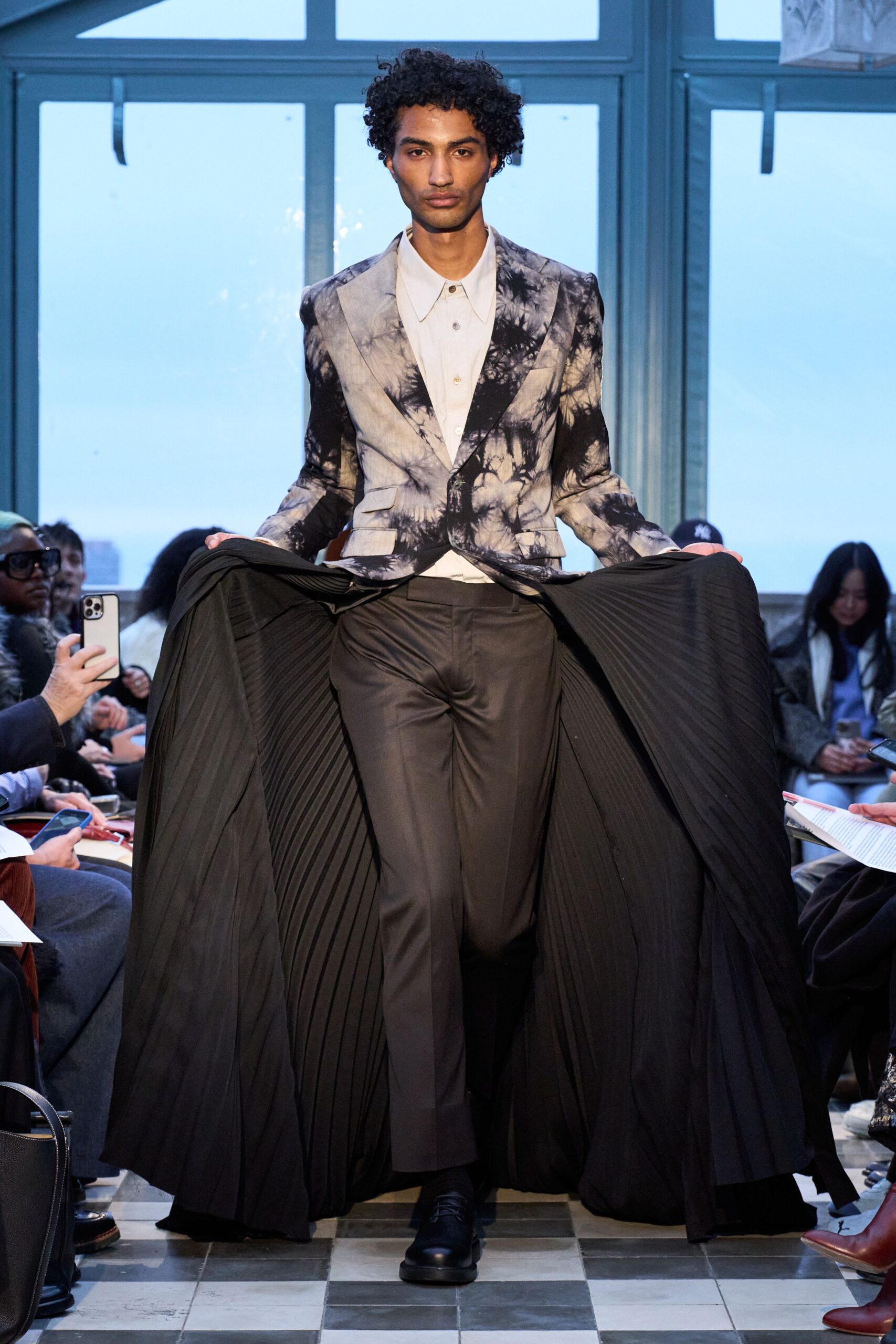 black cotton slim pleated pants