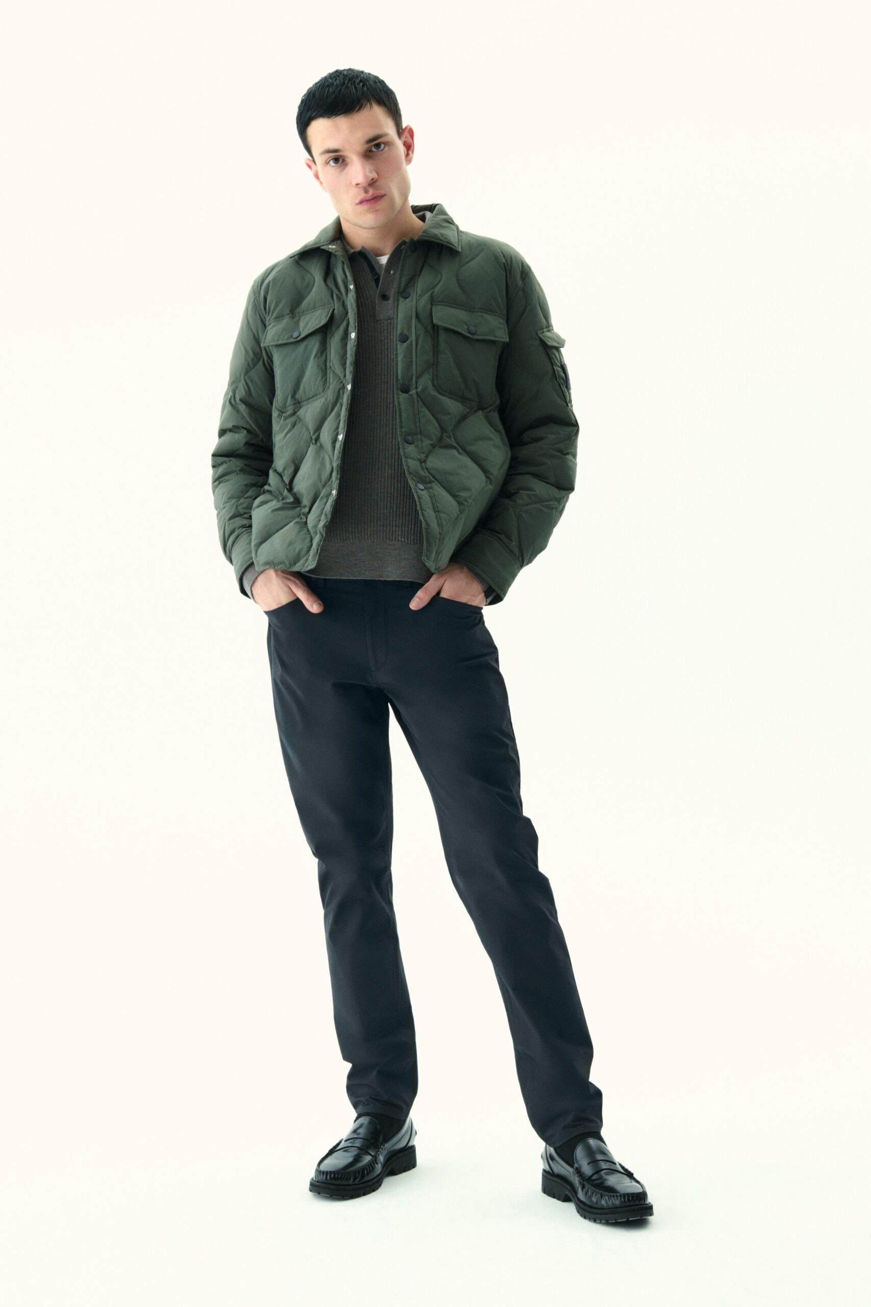 gray wool long-sleeve collared fitted top