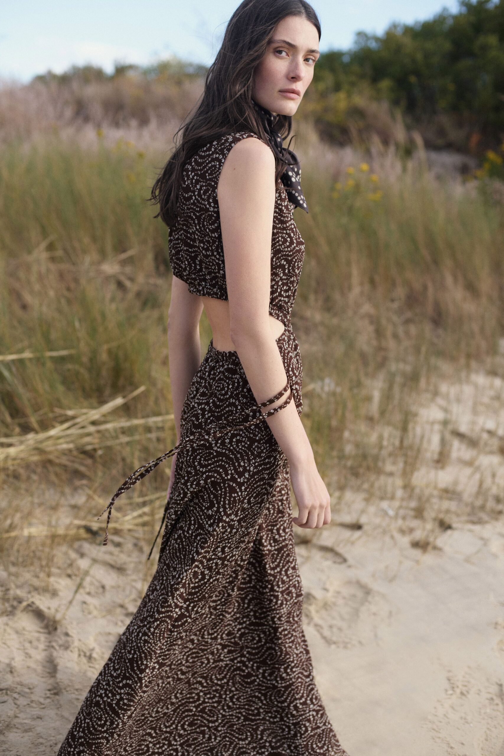 brown cotton sleeveless v-neck fitted printed tiered dress