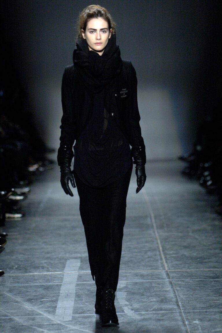 Ann Demeulemeester Fall 2006 Ready-to-Wear