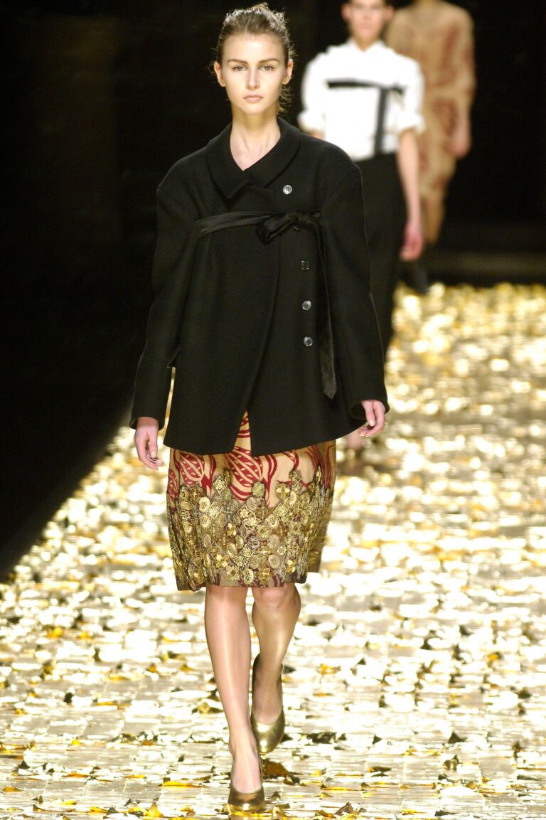 Dries Van Noten Fall 2006 Ready-to-Wear