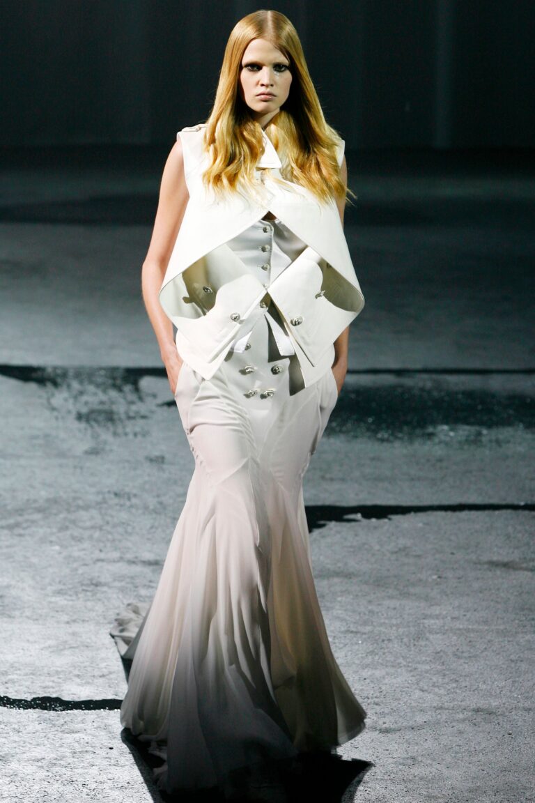Givenchy Spring 2007 Couture