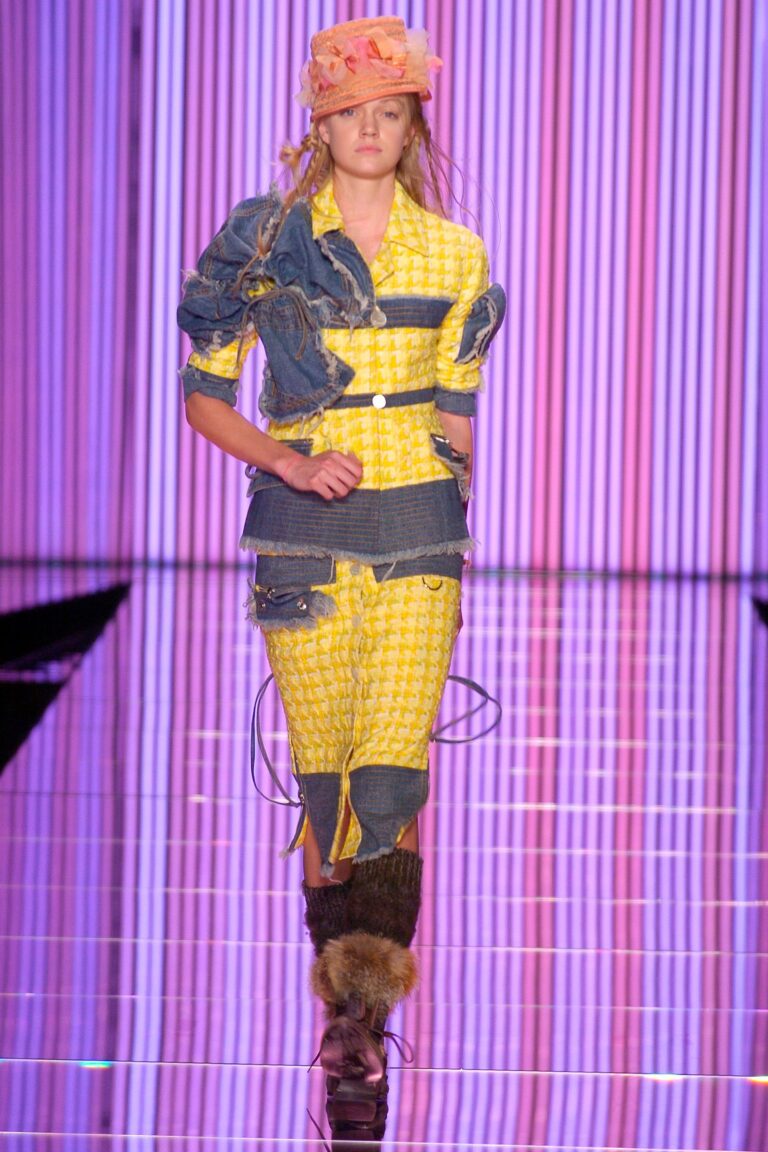 John Galliano Spring 2005 Ready-to-Wear