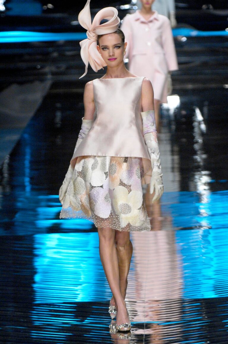 Valentino Spring 2008 Couture