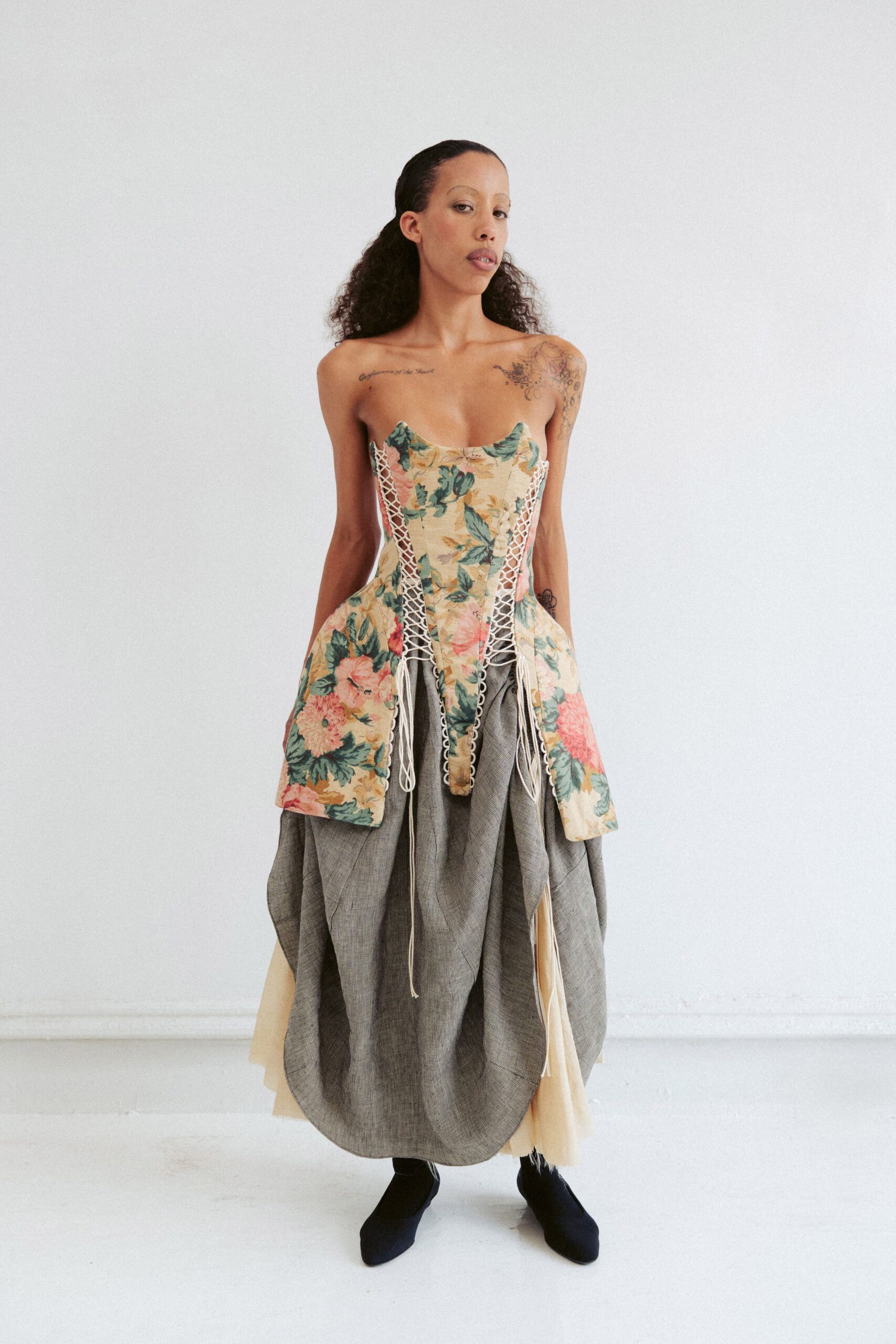 gray cotton strapless fitted floral layered midi dress
