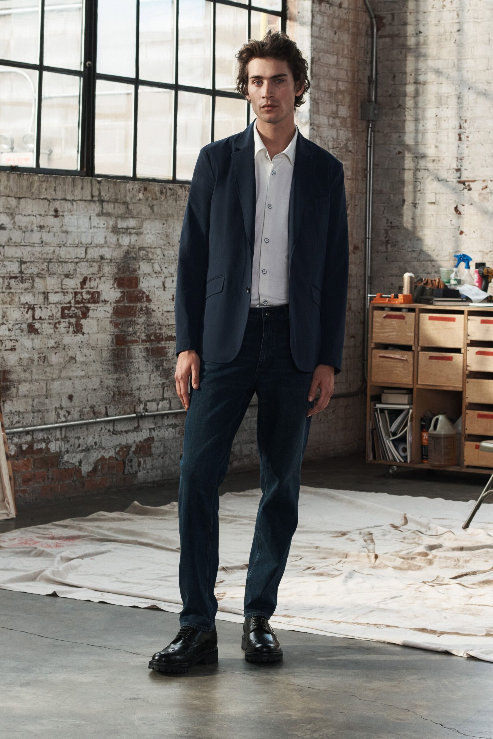 blue tailored blazer with white shirt