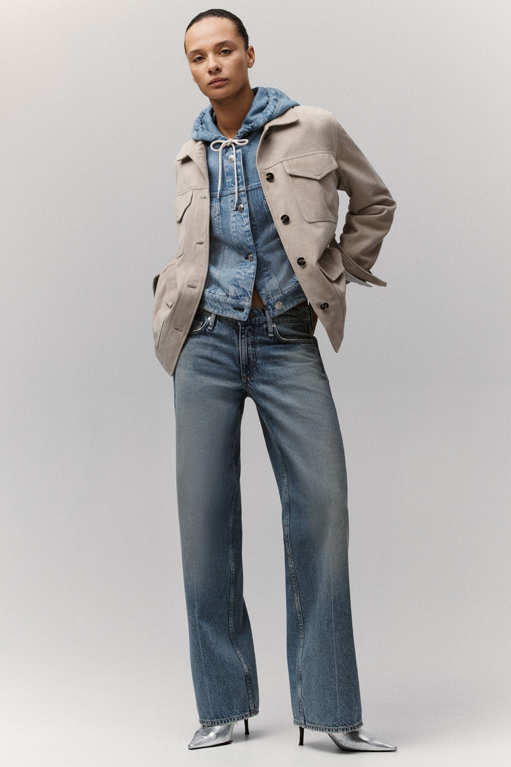 beige cotton long-sleeve collared structured buttoned jacket