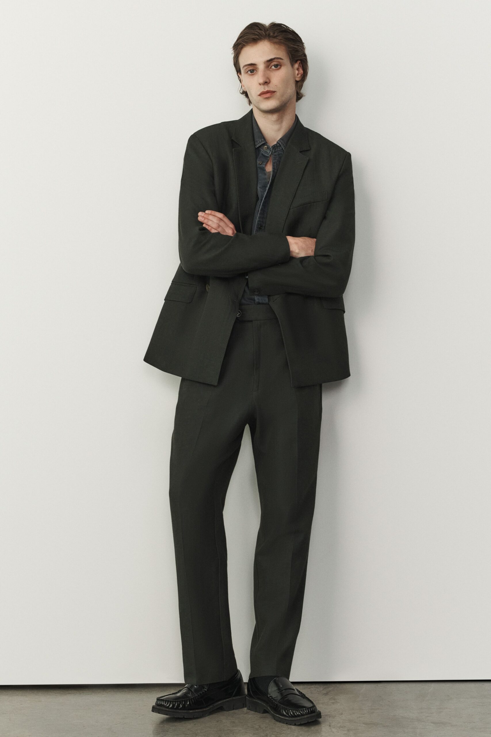 black tailored suit with shoes