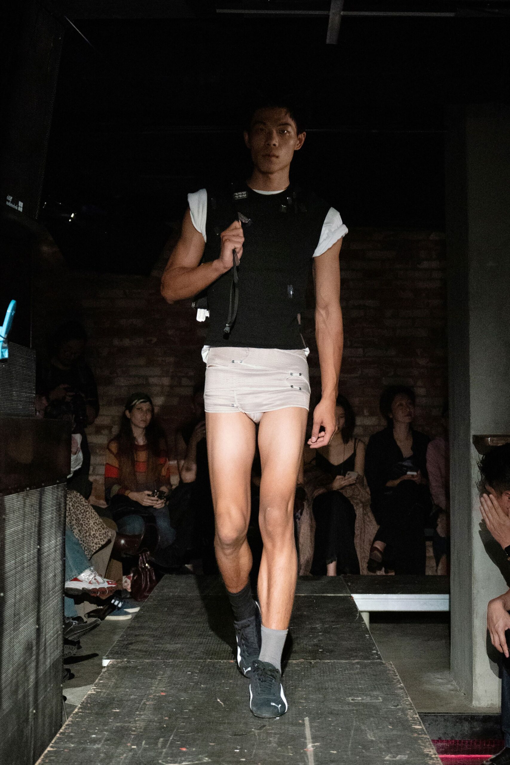 black fitted top beige shorts