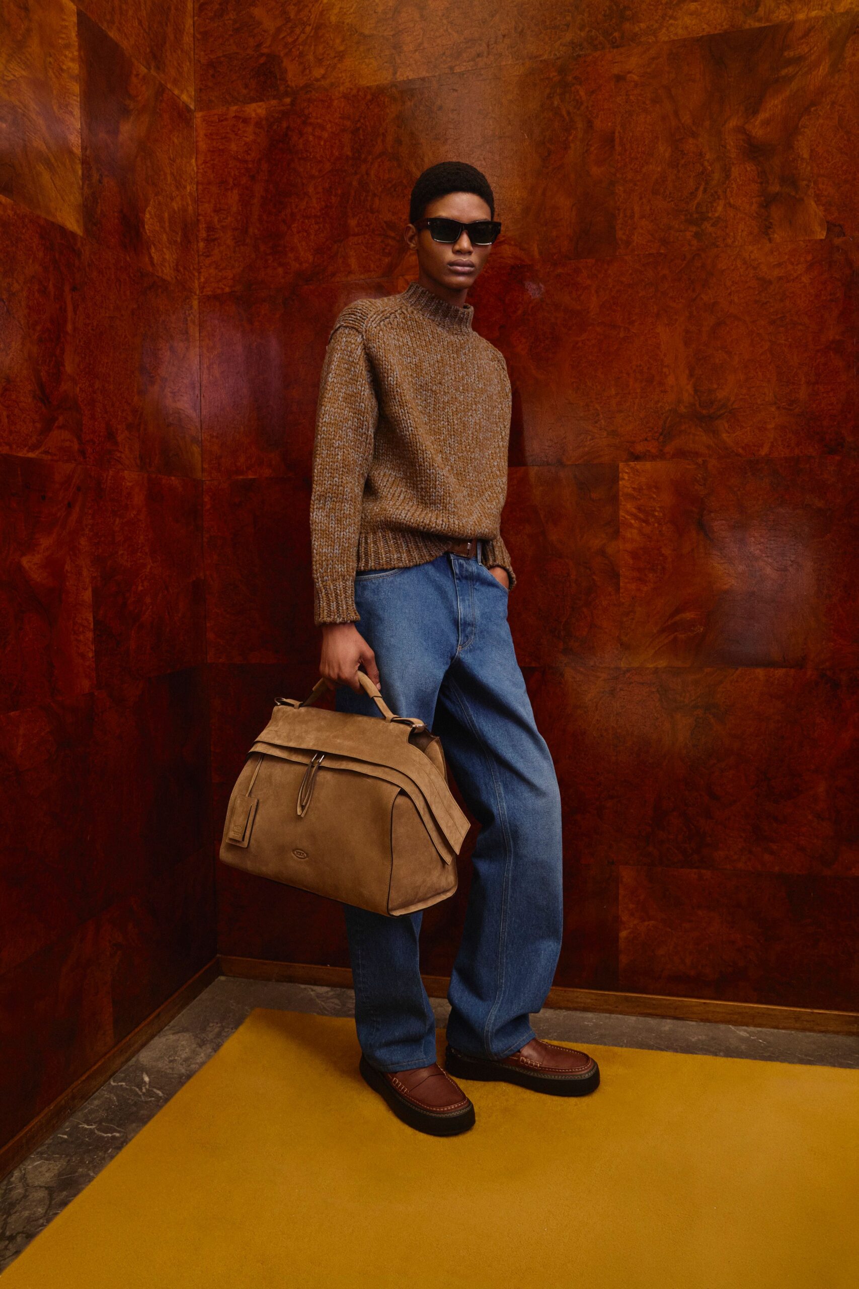 brown leather padded shoes