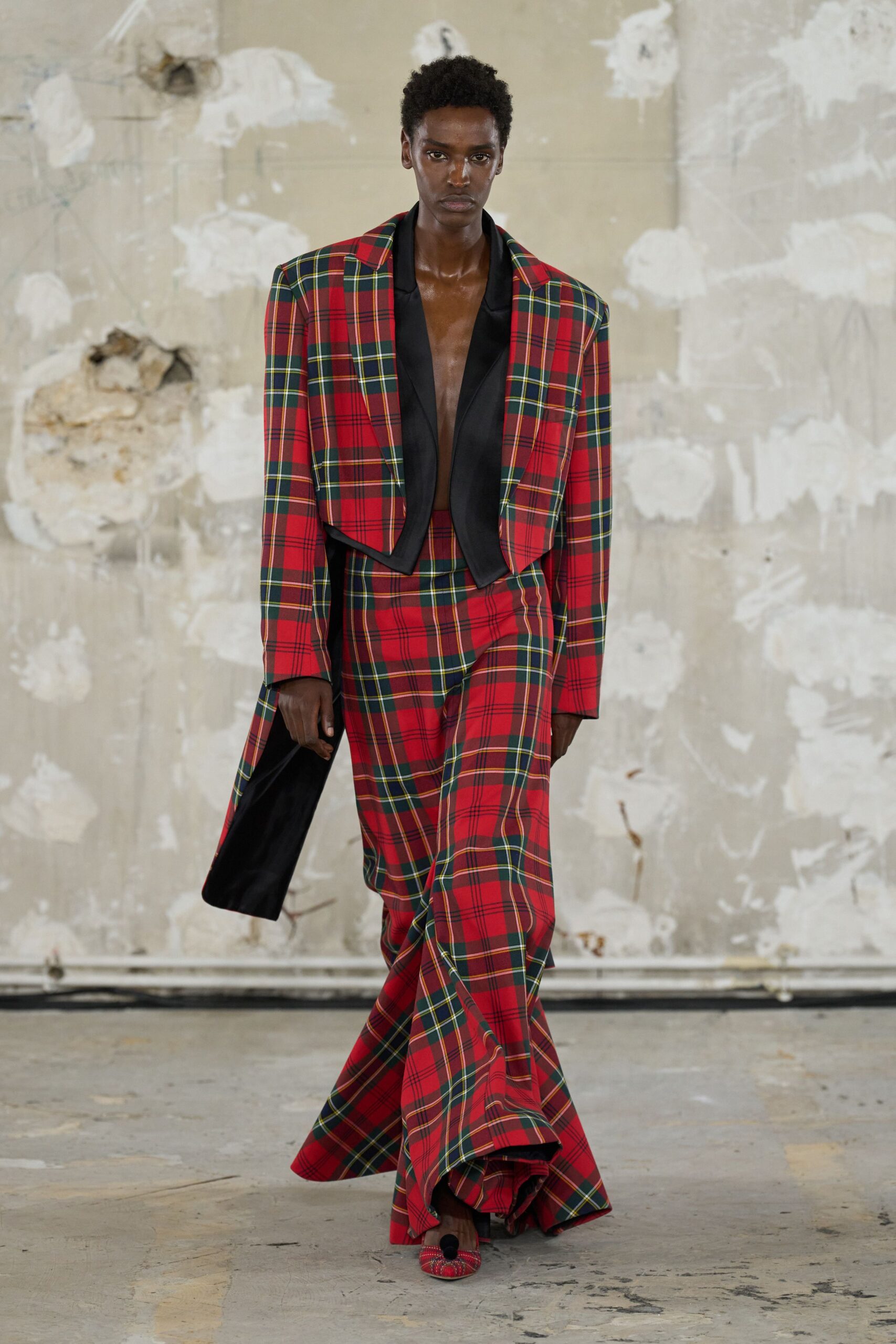 red cotton long-sleeve collared structured checked blazer