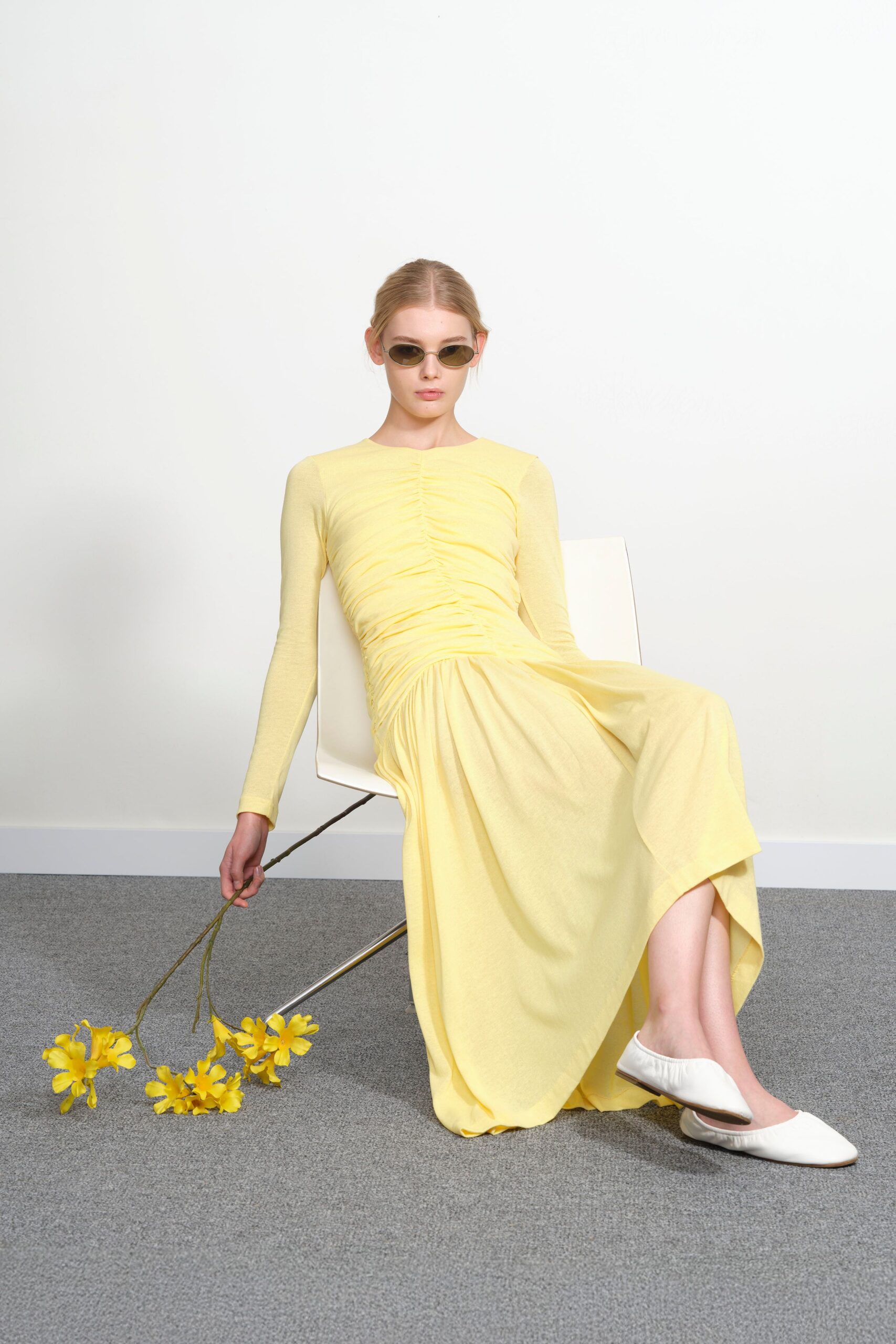yellow cotton long-sleeve v-neck fitted ruched midi dress