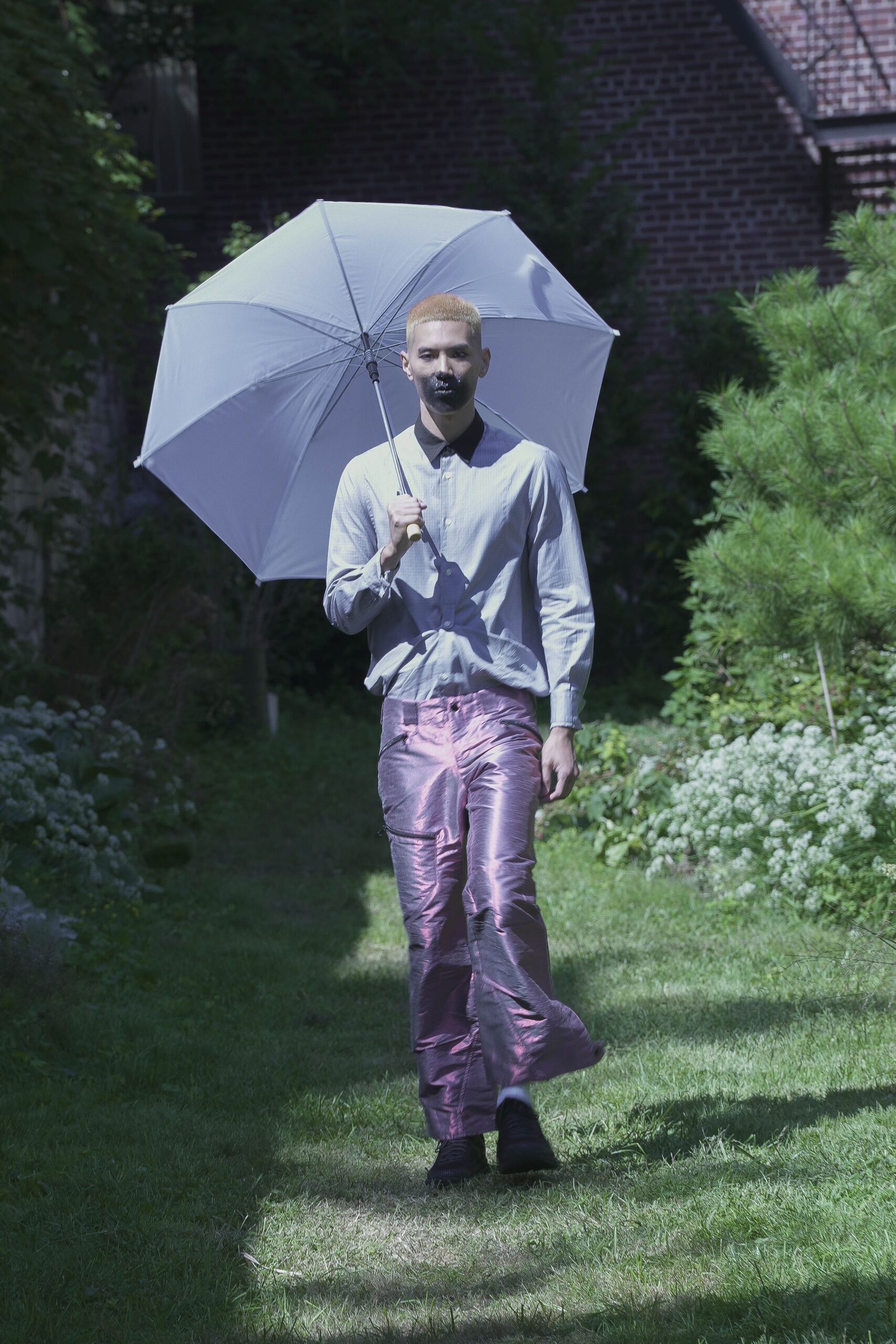 pink silk fitted pleated shiny pants