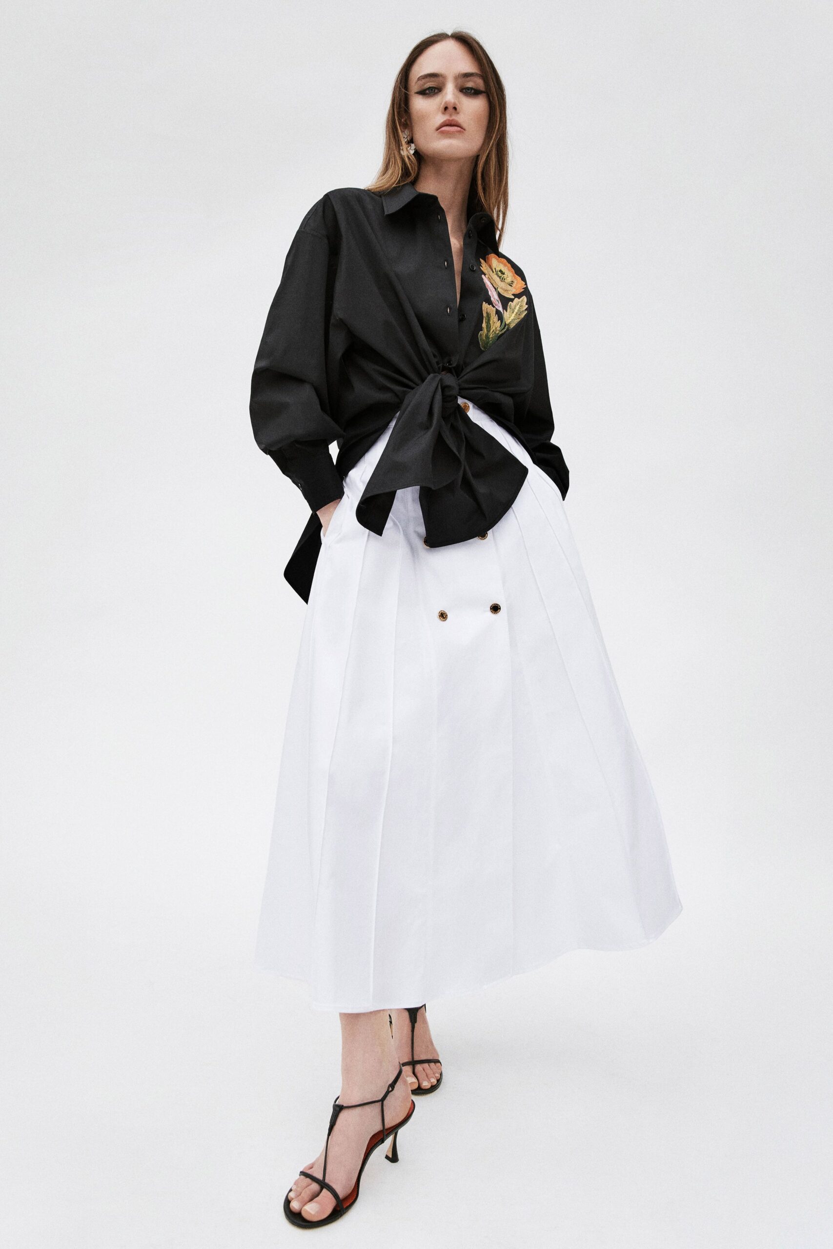 white cotton fitted high-waisted pleated buttoned midi skirt
