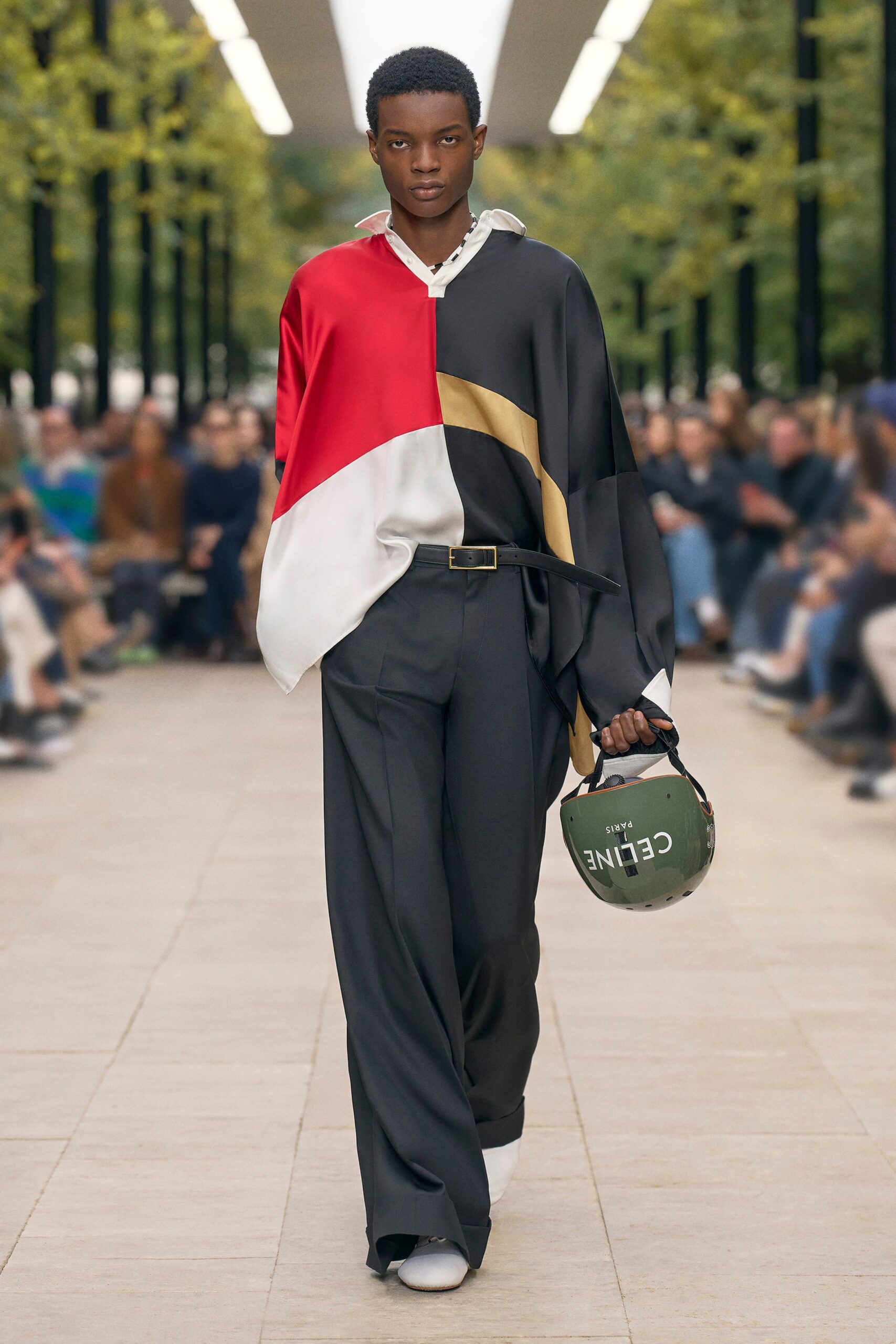 color-blocked relaxed top with wide-leg pants