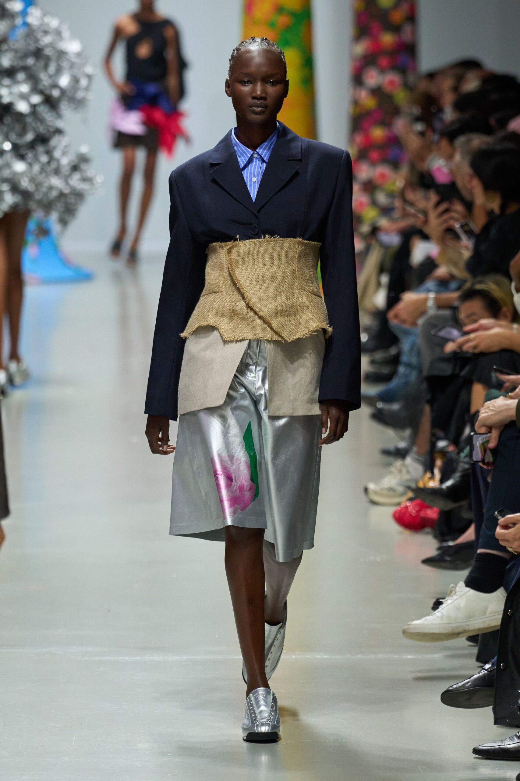gray metallic relaxed pleated skirt