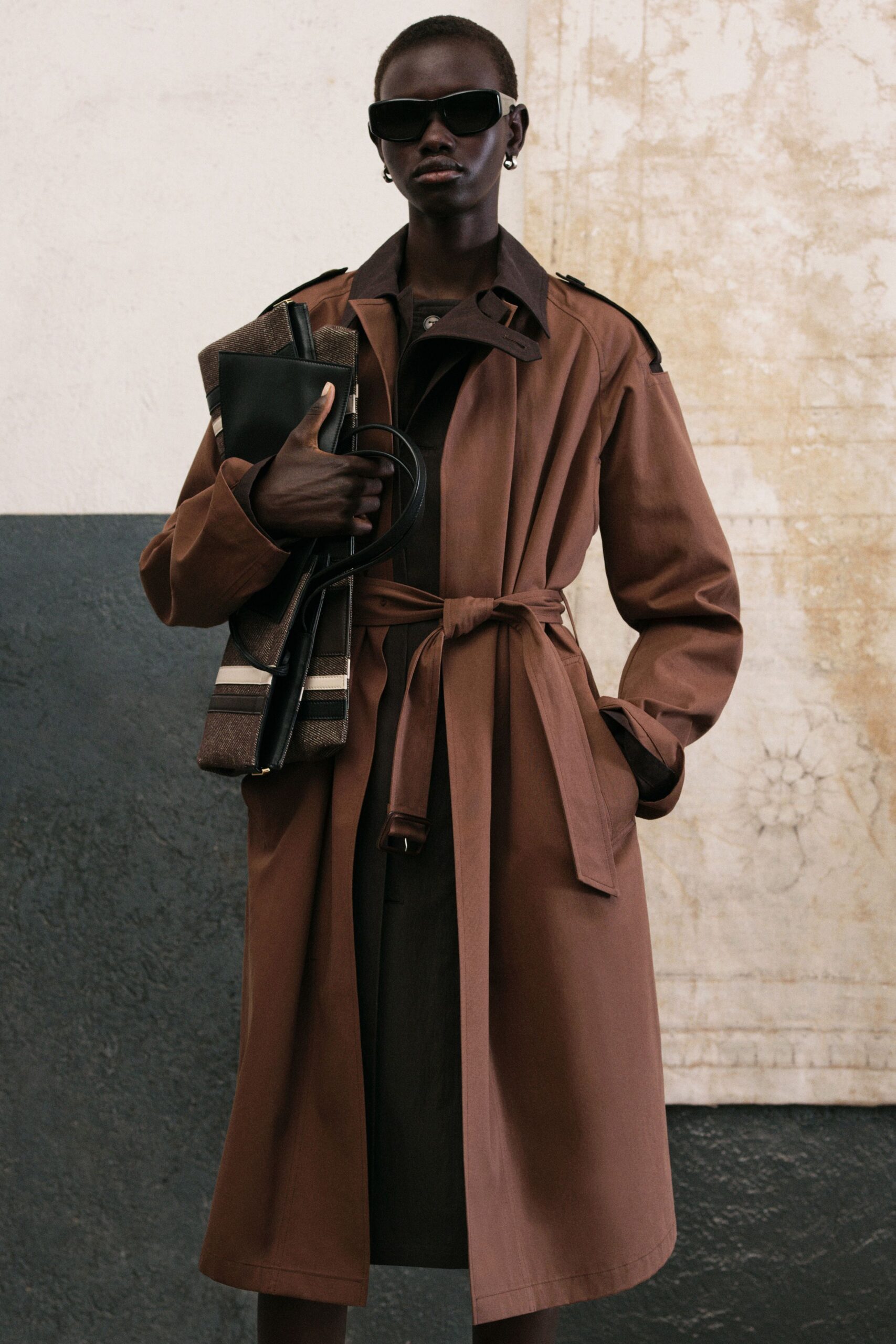 brown cotton long-sleeve collared relaxed belted trench