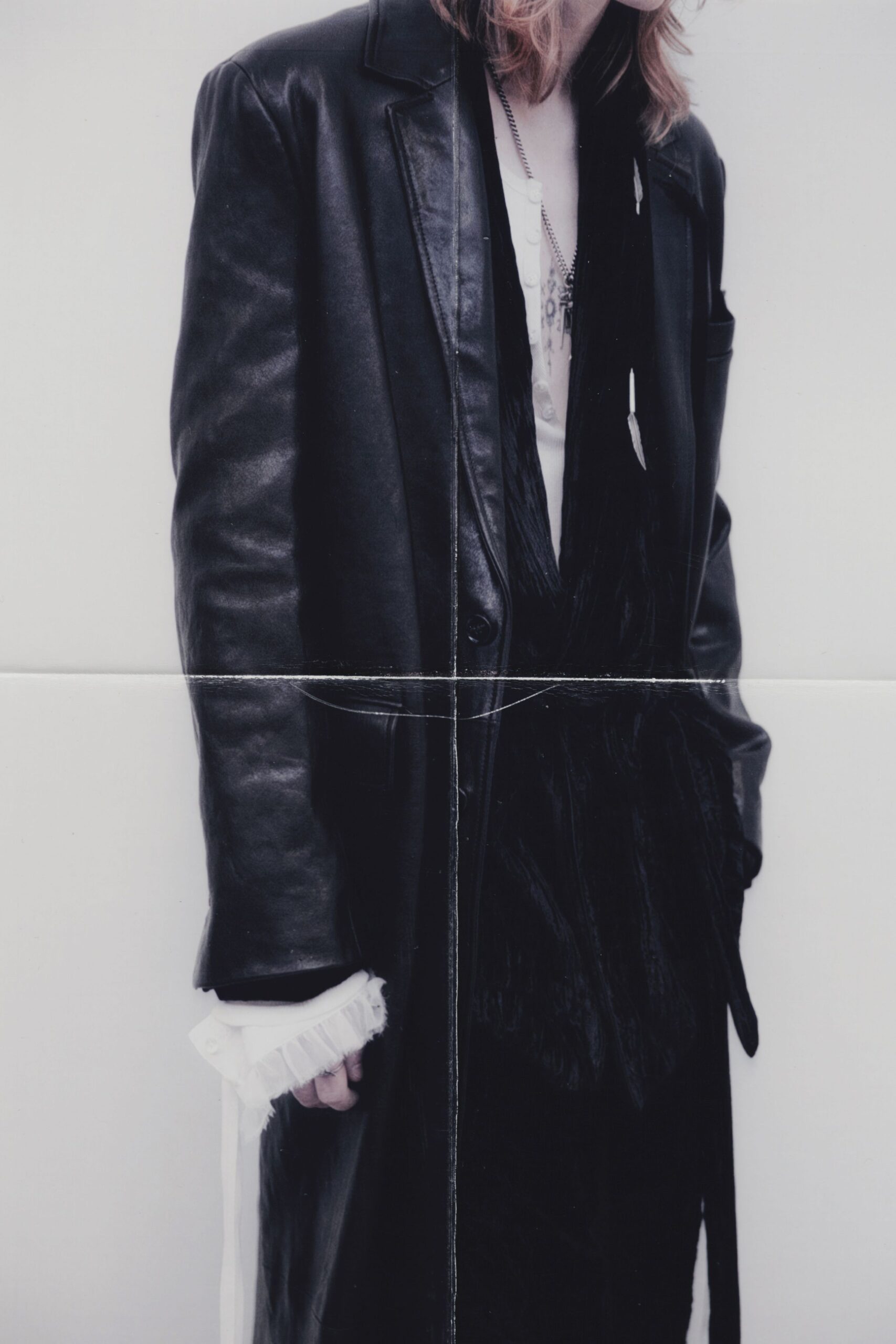 black faux-fur fitted vest