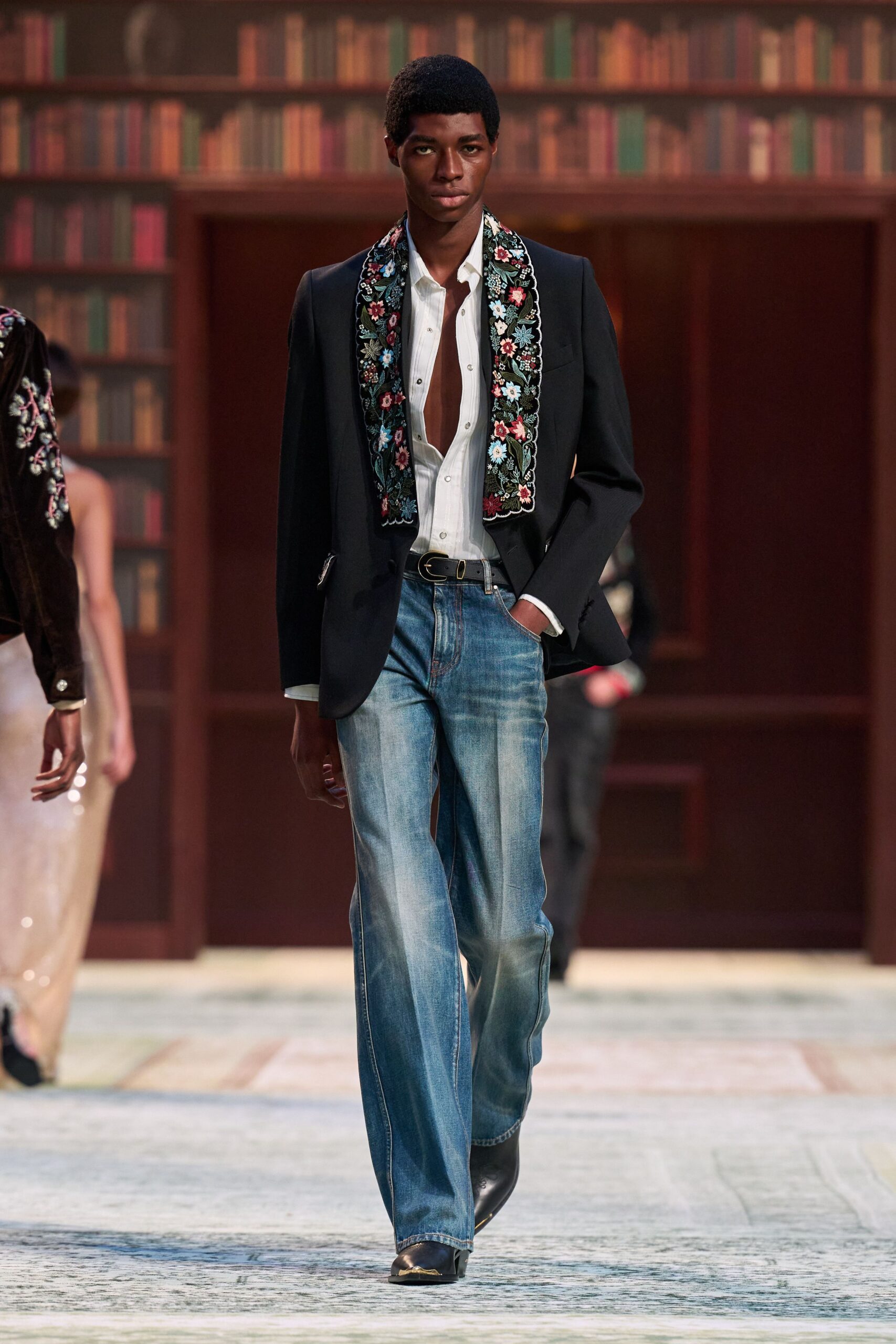black blazer white shirt blue jeans