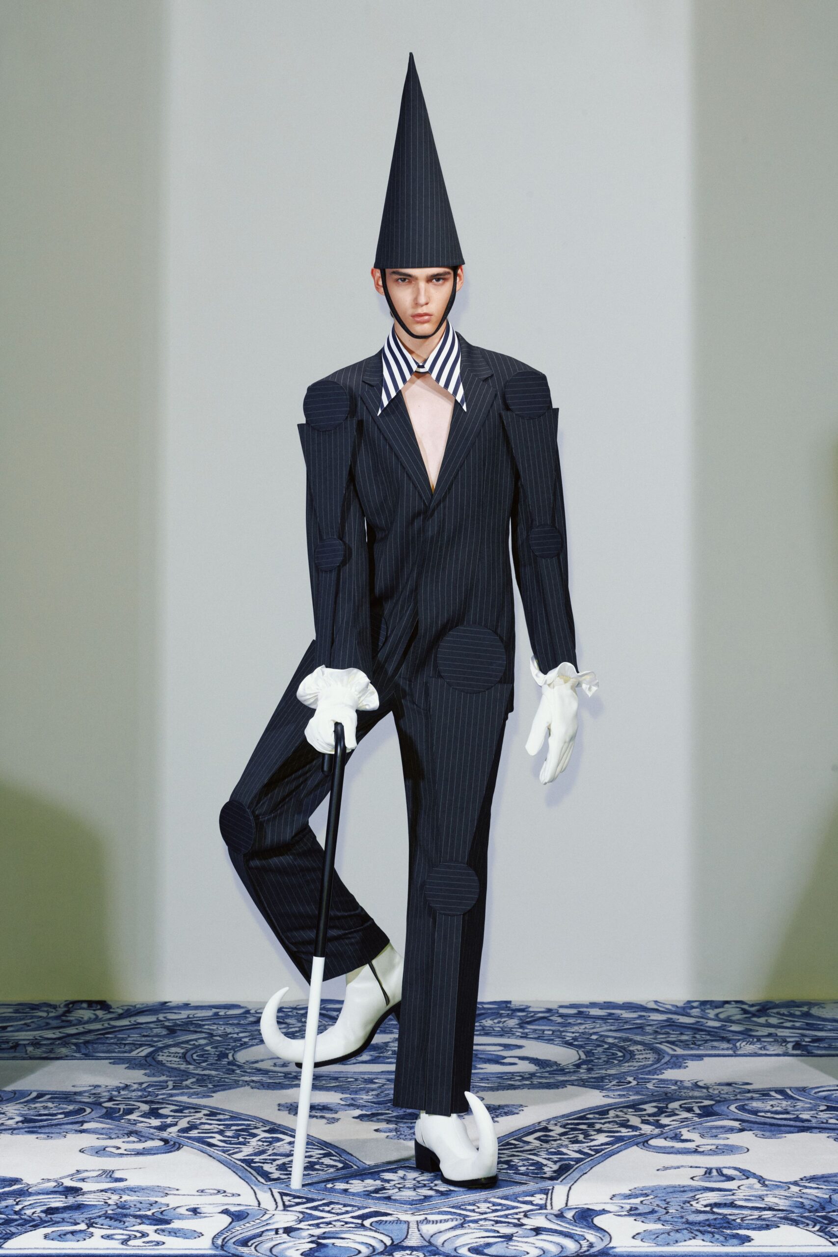 black cotton long-sleeve collared structured striped polka-dot suit