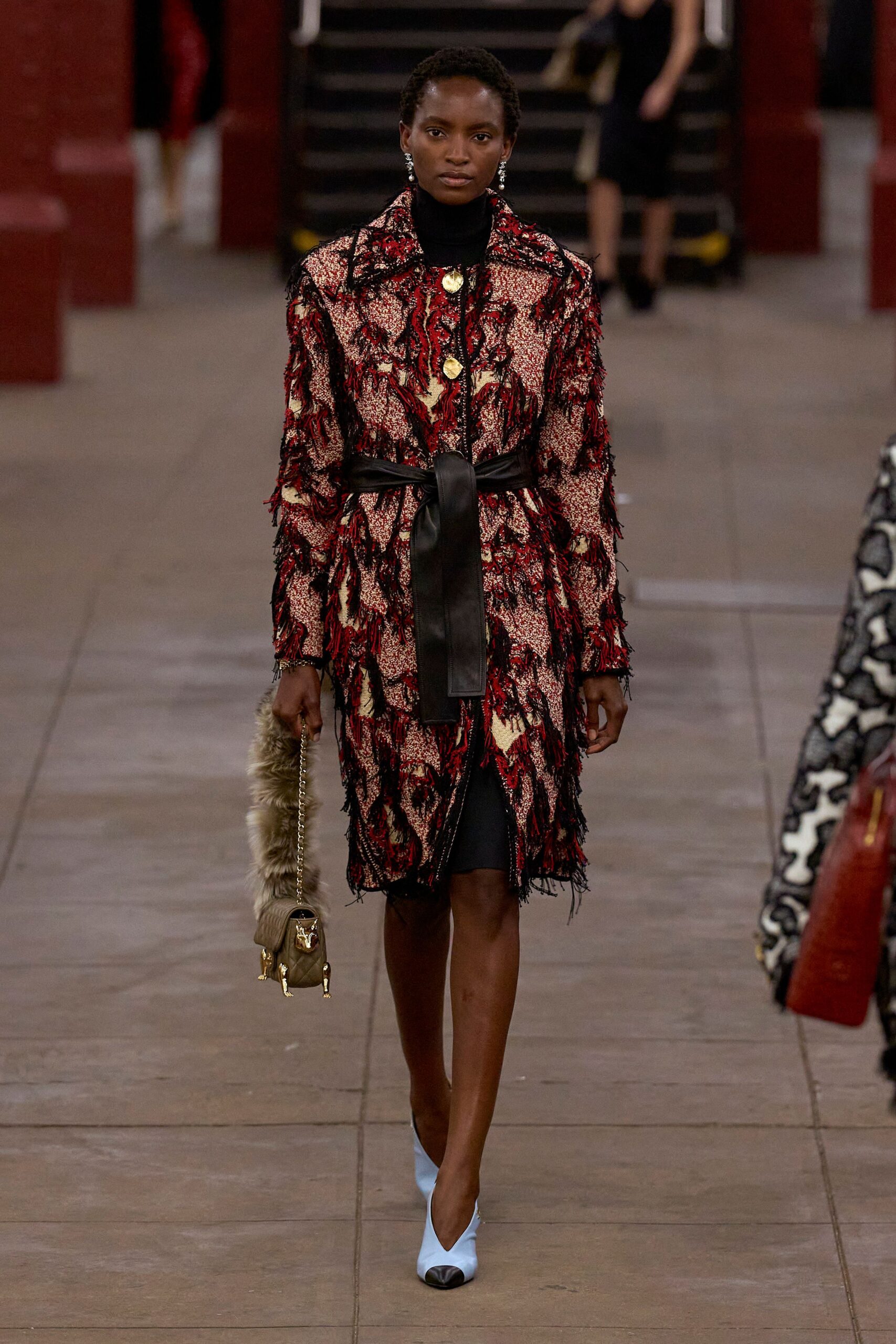 red wool long-sleeve collared fitted fringed buttoned coat