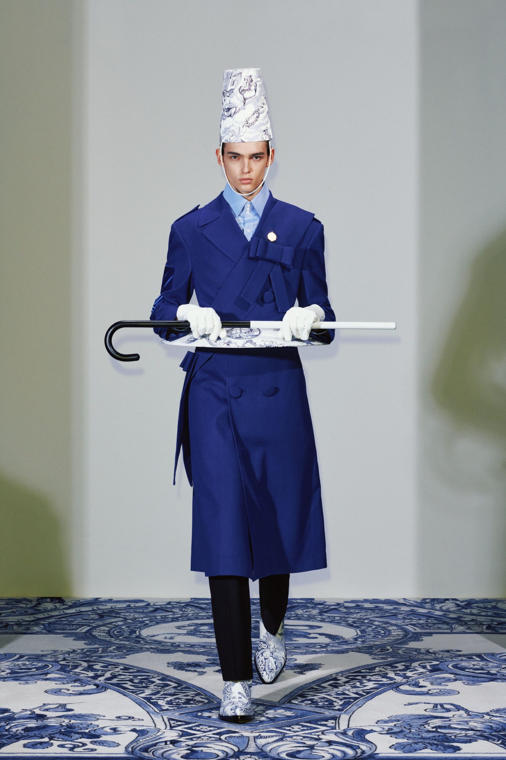blue wool long-sleeve collared structured buttoned coat