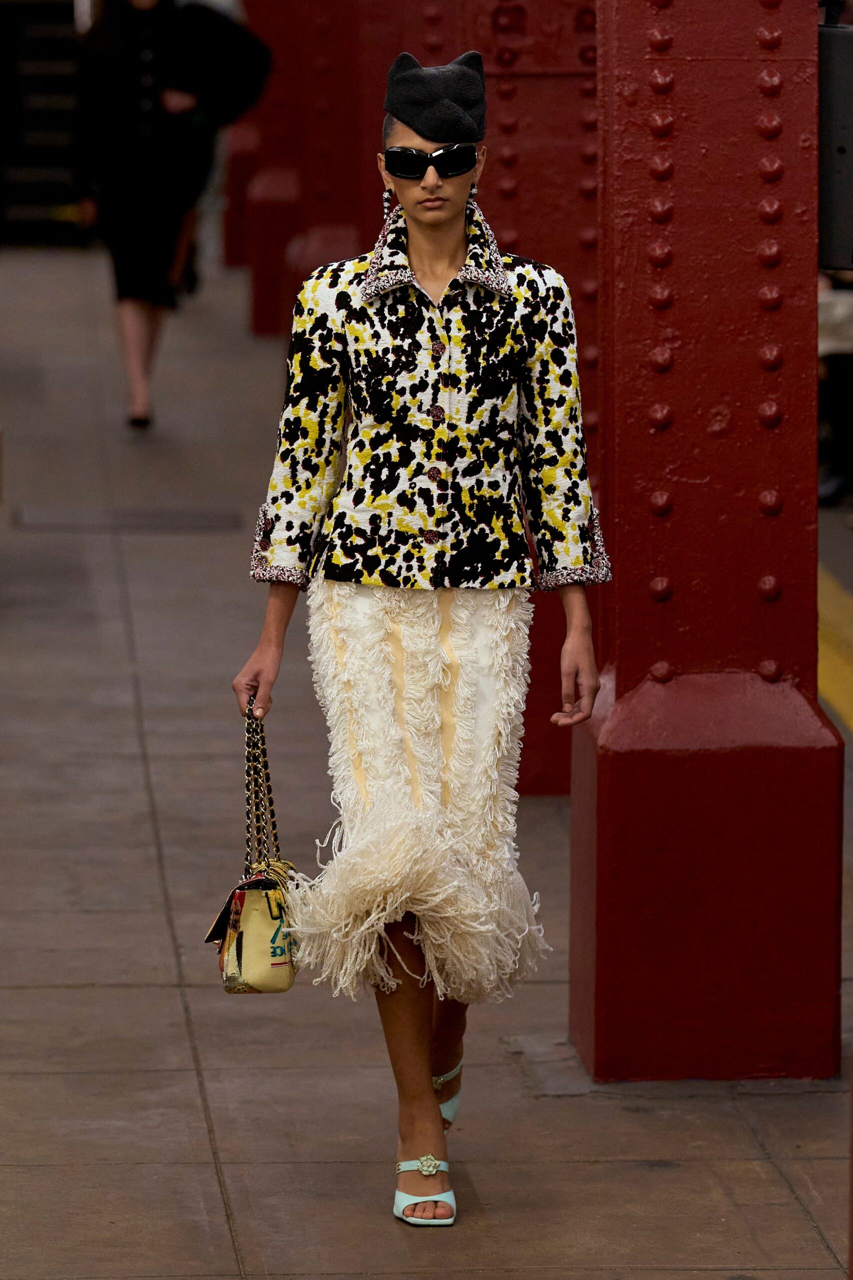 yellow cotton long-sleeve collared fitted printed jacket