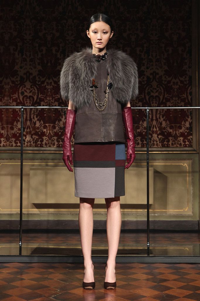 Maurizio Pecoraro Fall 2011 Ready-to-Wear