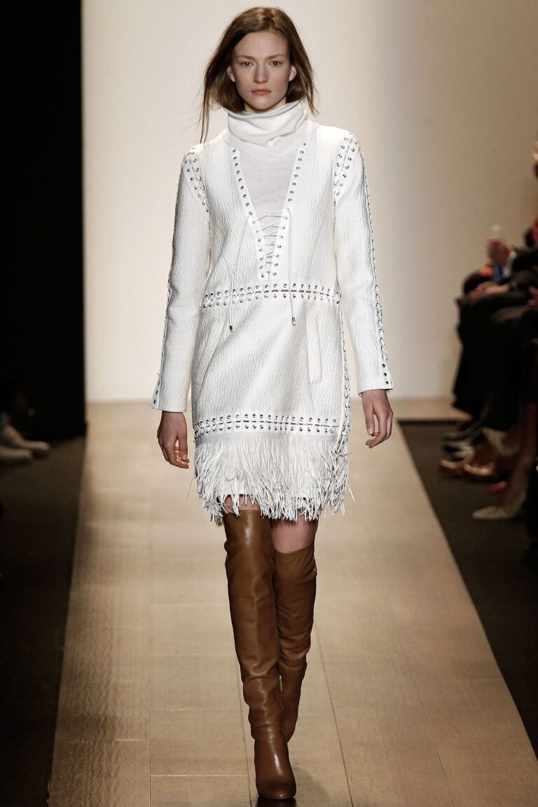 BCBGMaxAzria Fall 2015 Ready-to-Wear