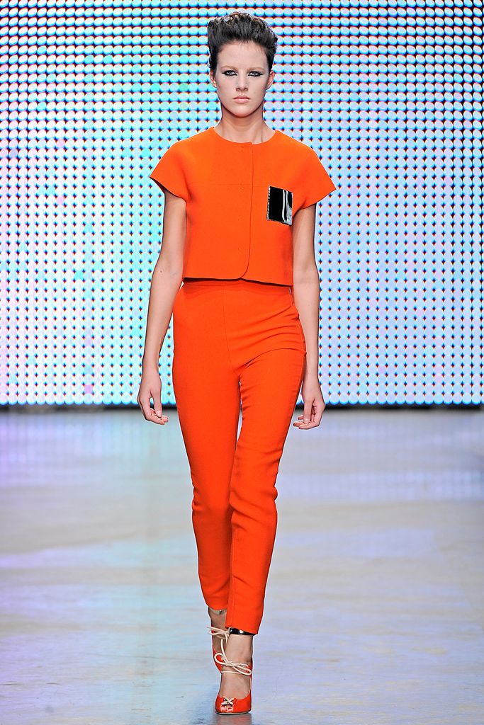 Giambattista Valli Spring 2011 Ready-to-Wear