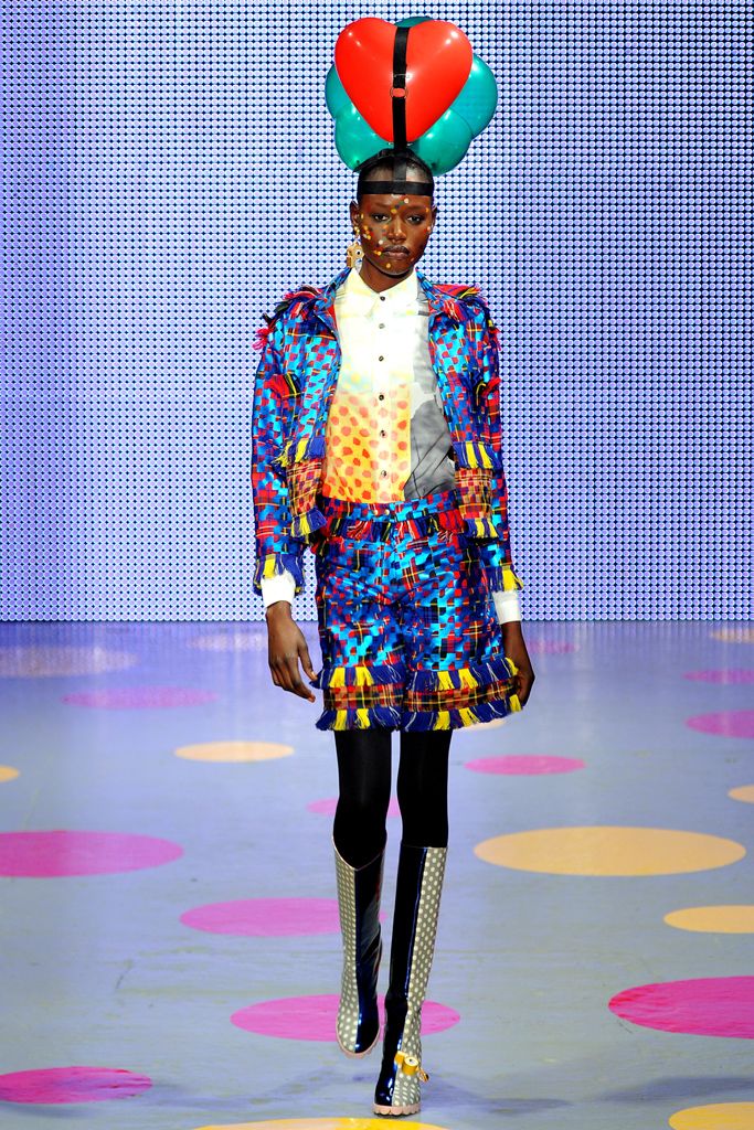 Louise Gray Fall 2011 Ready-to-Wear