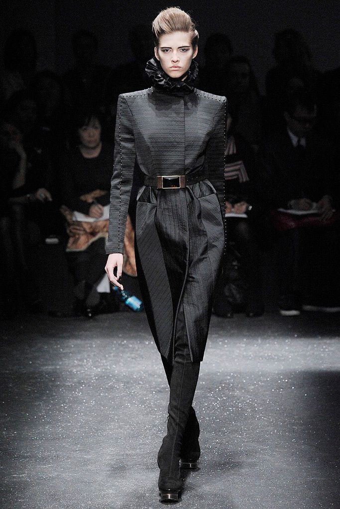 Gianfranco Ferré Fall 2009 Ready-to-Wear