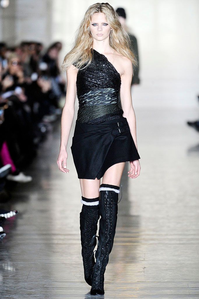 Jill Stuart Fall 2010 Ready-to-Wear