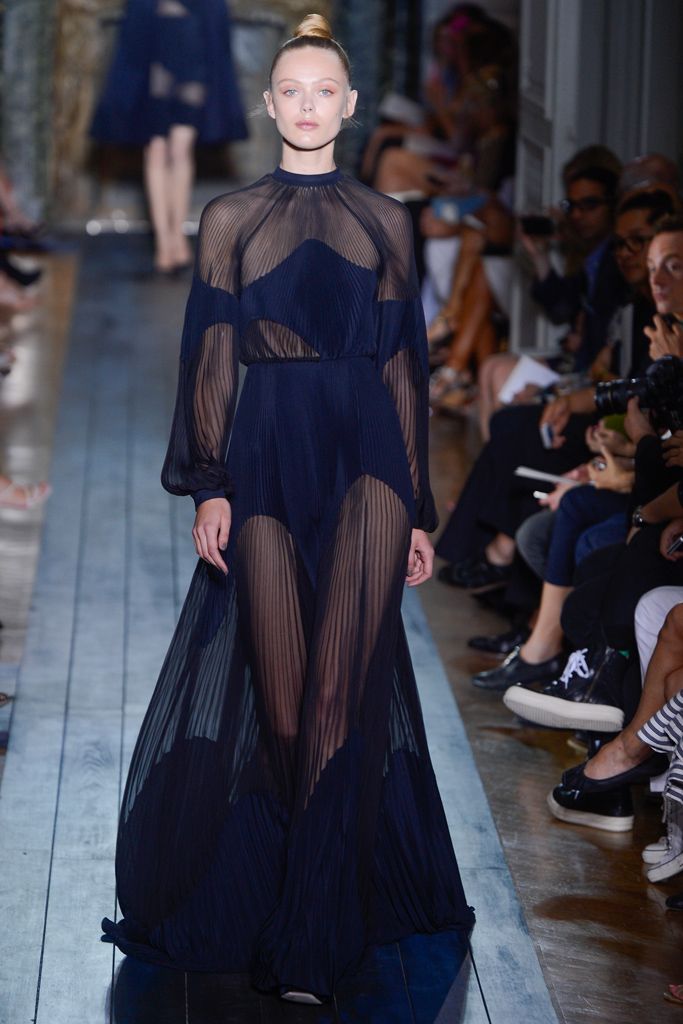 Valentino Fall 2012 Couture