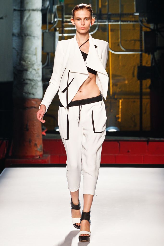 Helmut Lang Spring 2012 Ready-to-Wear